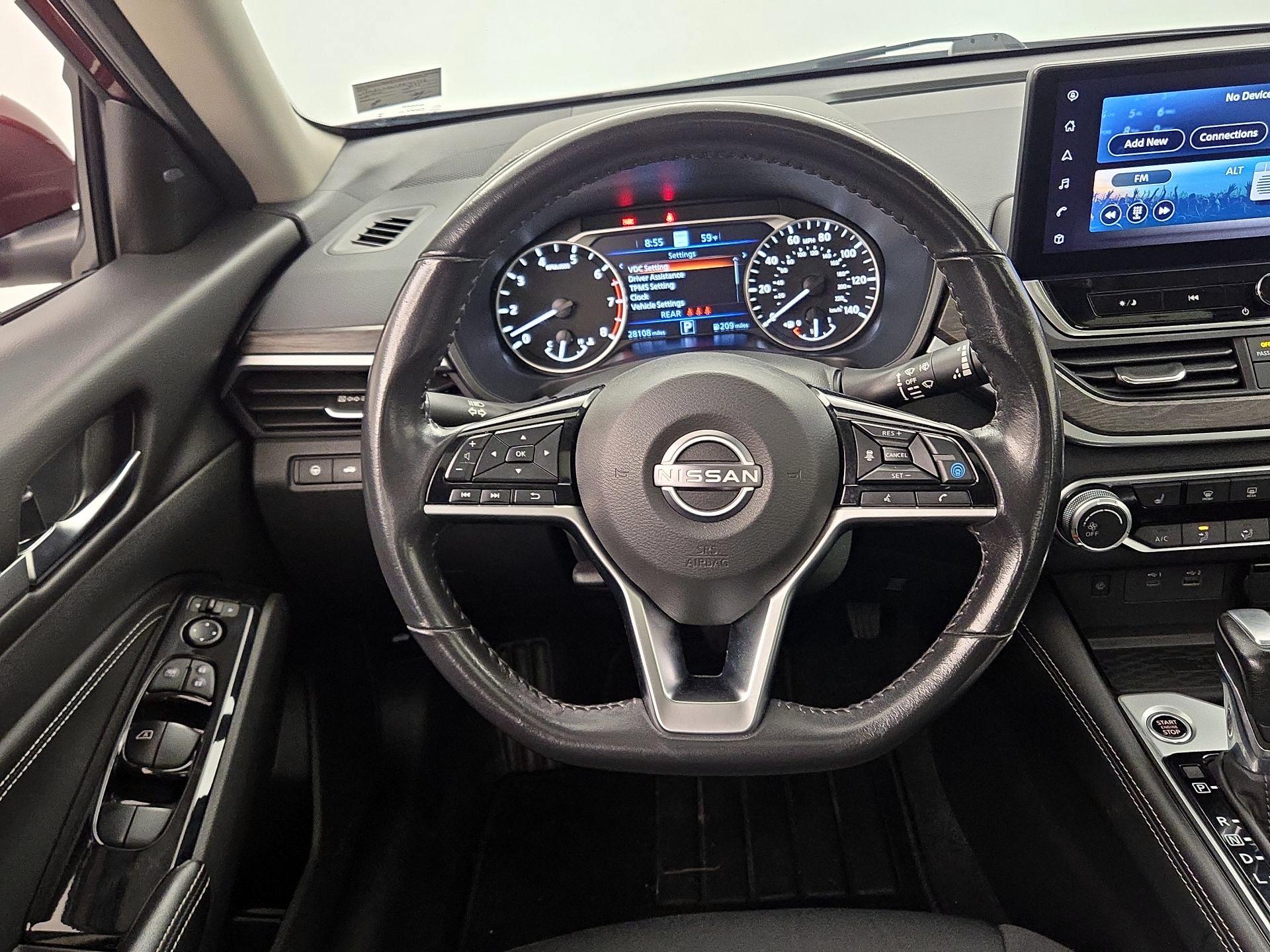 Thumbnail: 2023 Nissan Altima - 10