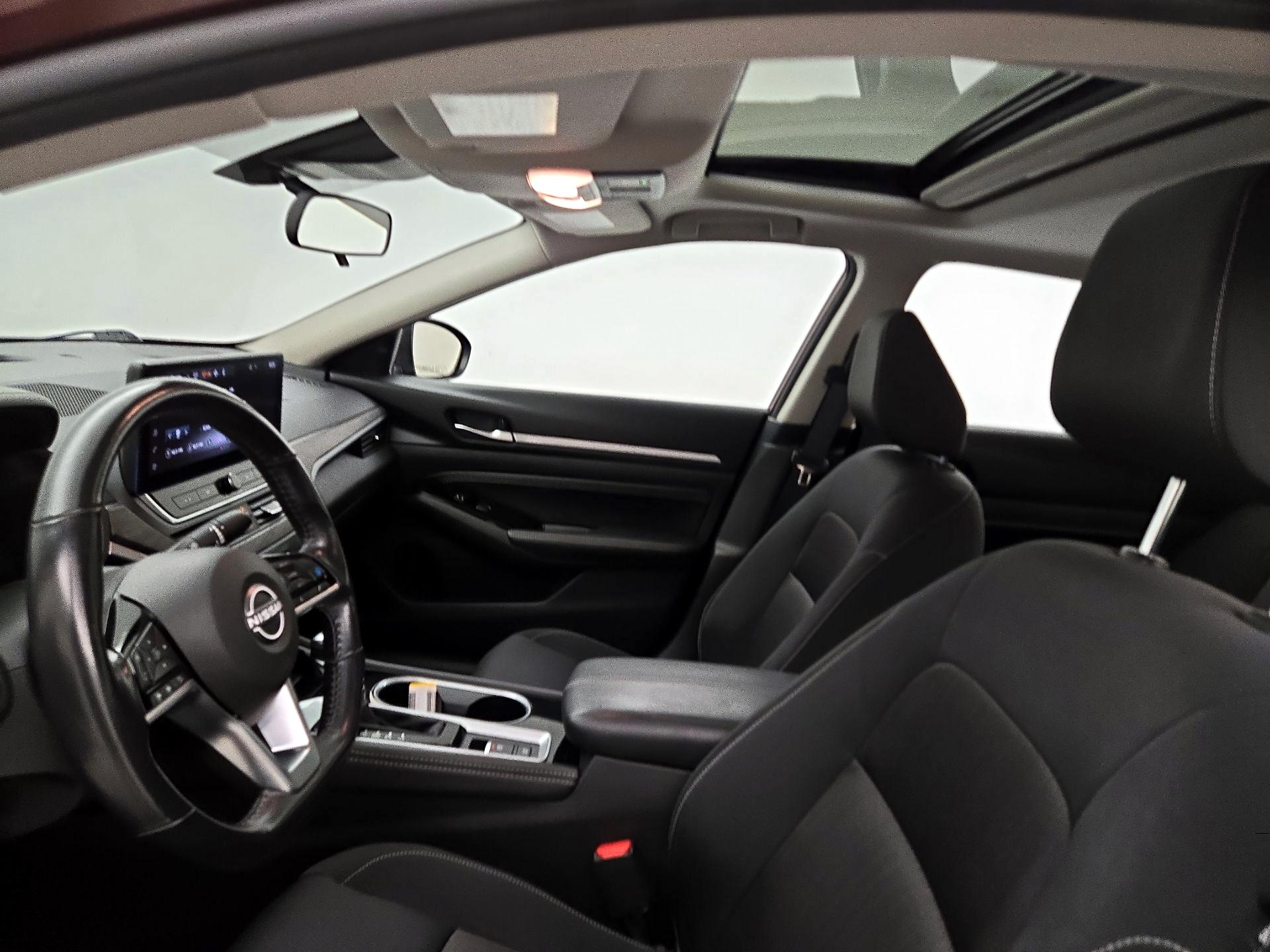 Thumbnail: 2023 Nissan Altima - 20