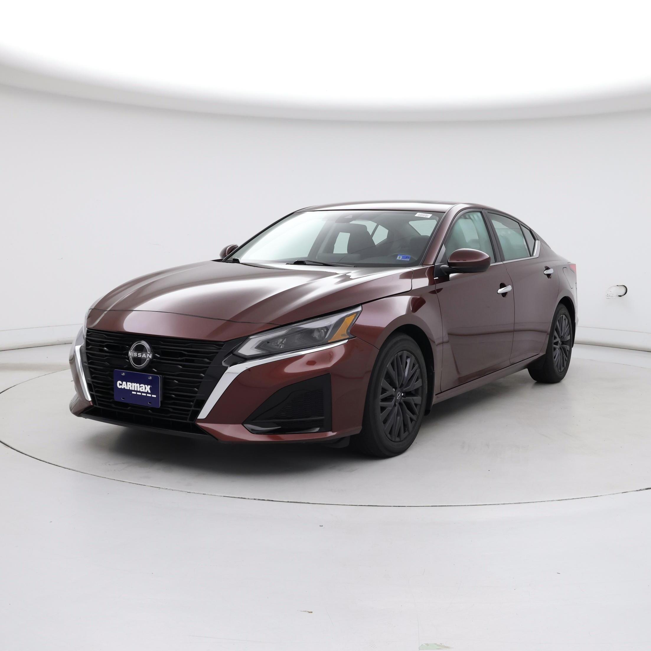 Thumbnail: 2023 Nissan Altima - 4