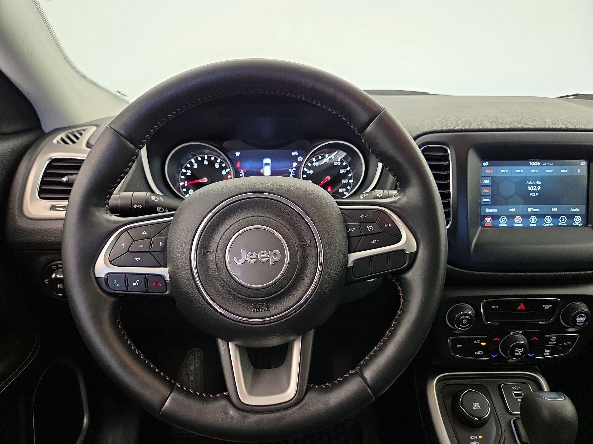 Thumbnail: 2021 Jeep Compass - 10