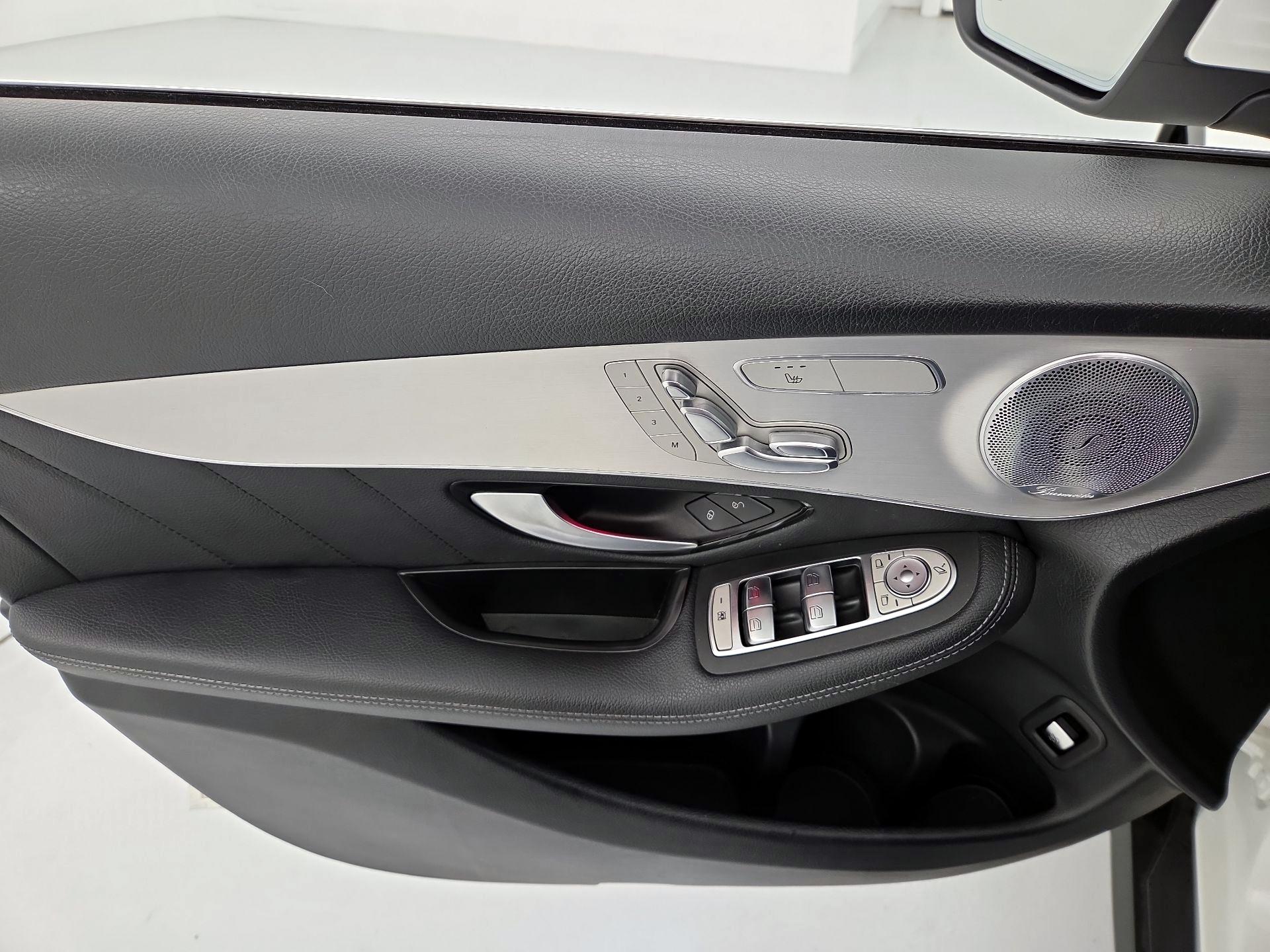 Thumbnail: 2021 Mercedes-Benz GLC - 12