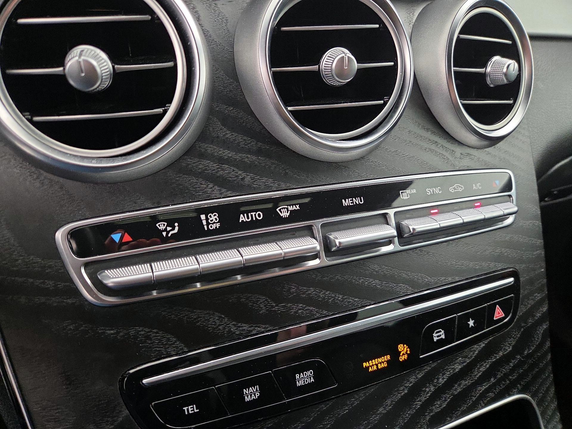 Thumbnail: 2021 Mercedes-Benz GLC - 16