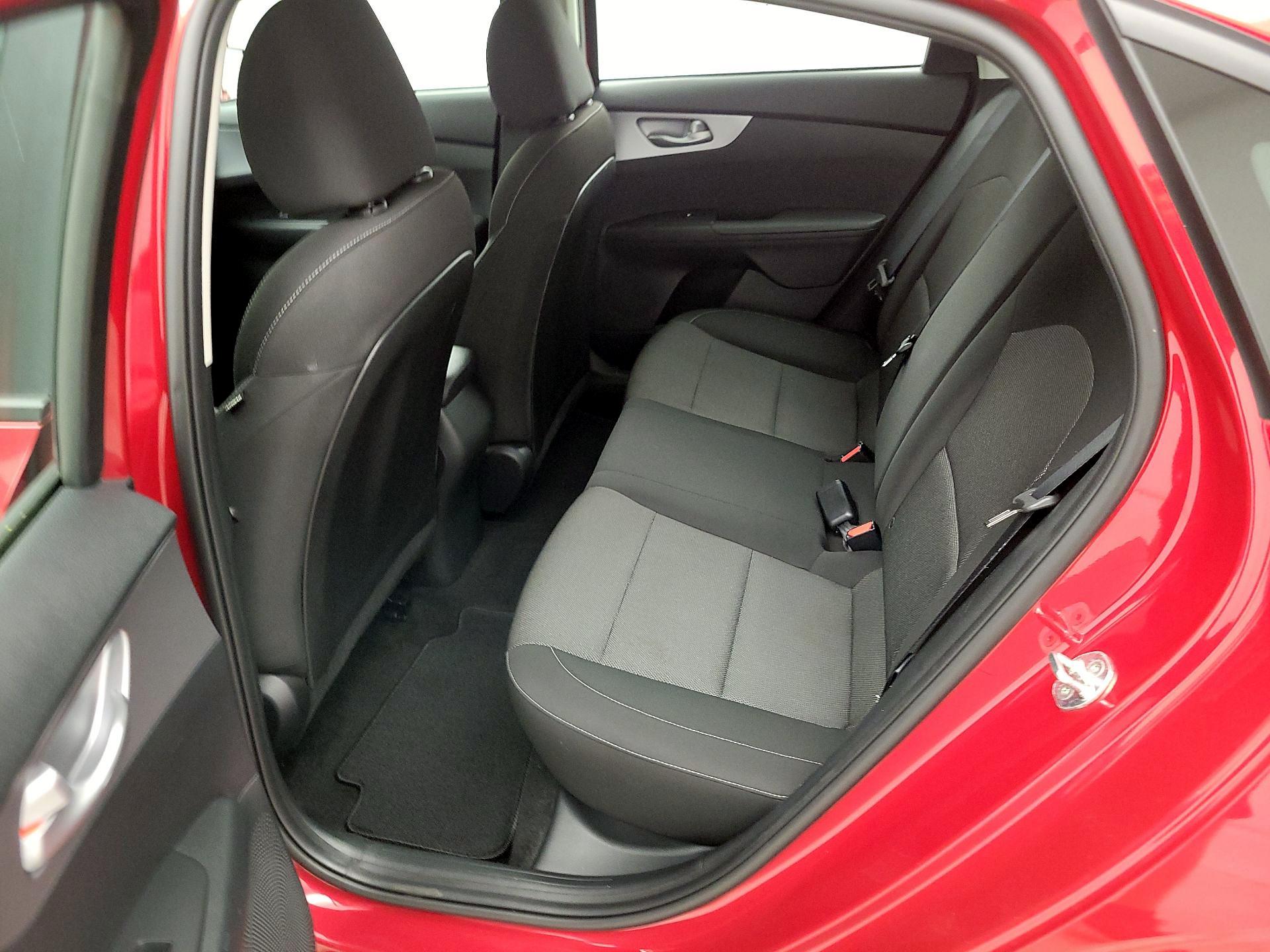 Thumbnail: 2023 Kia Forte - 19