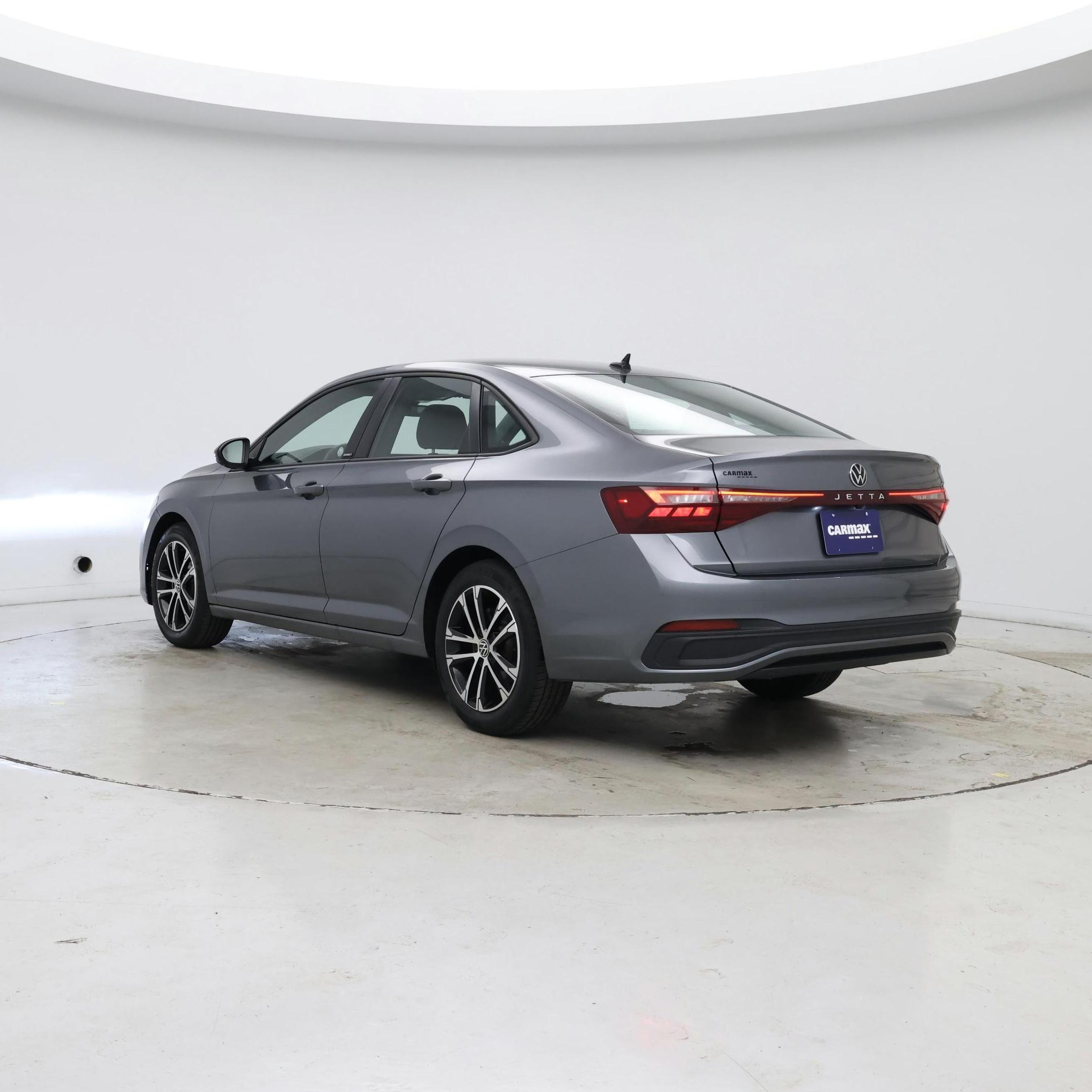 Thumbnail: 2025 Volkswagen Jetta - 2