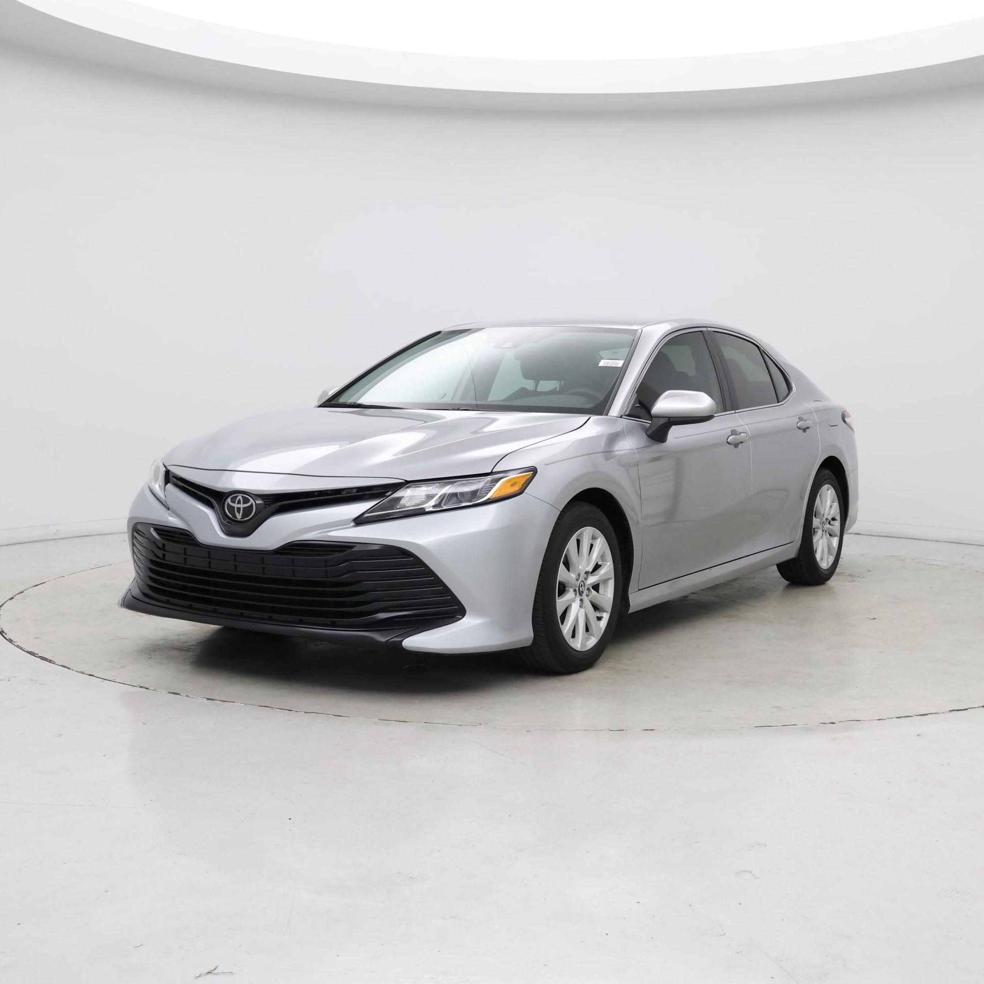 Thumbnail: 2020 Toyota Camry - 4