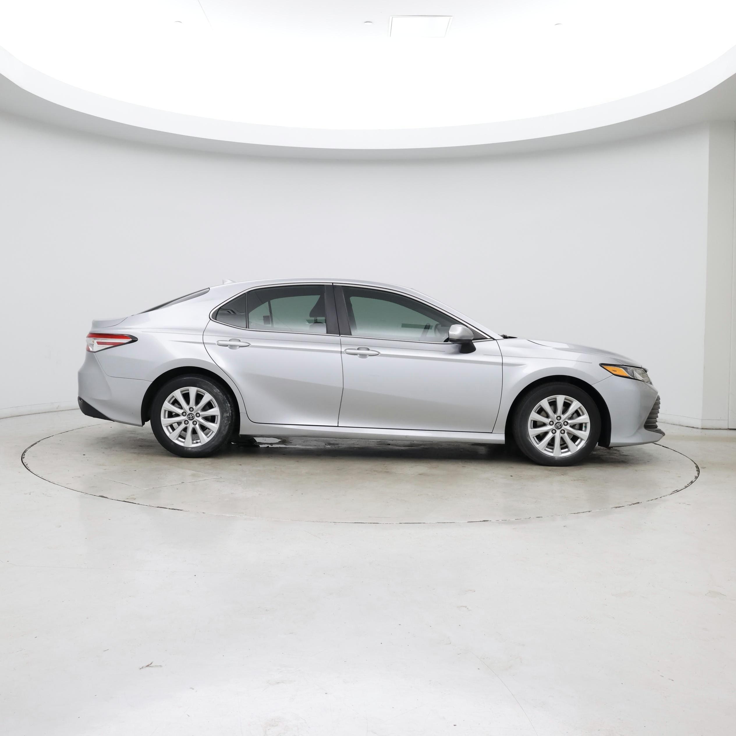 Thumbnail: 2020 Toyota Camry - 7