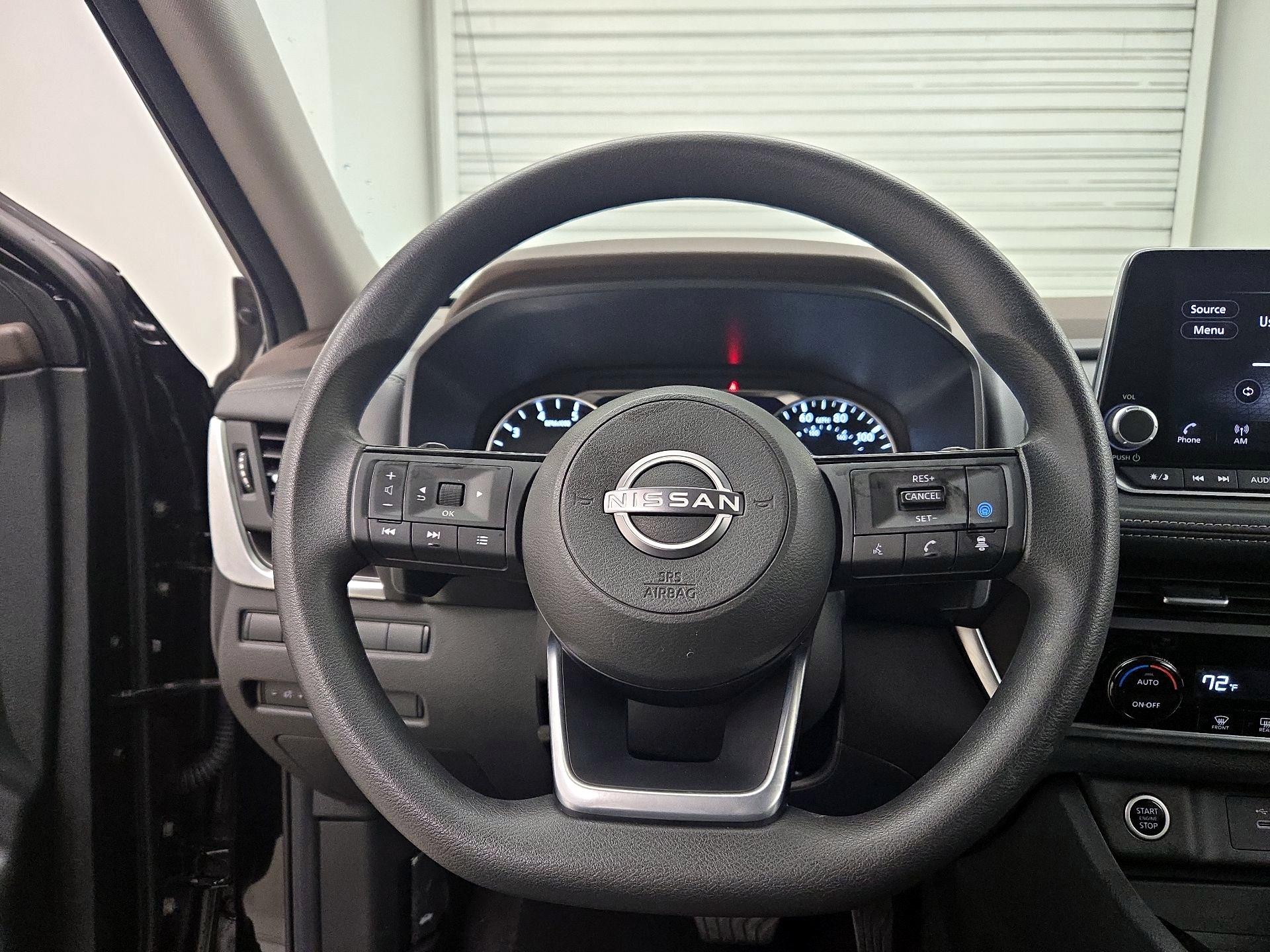 Thumbnail: 2023 Nissan Rogue - 10
