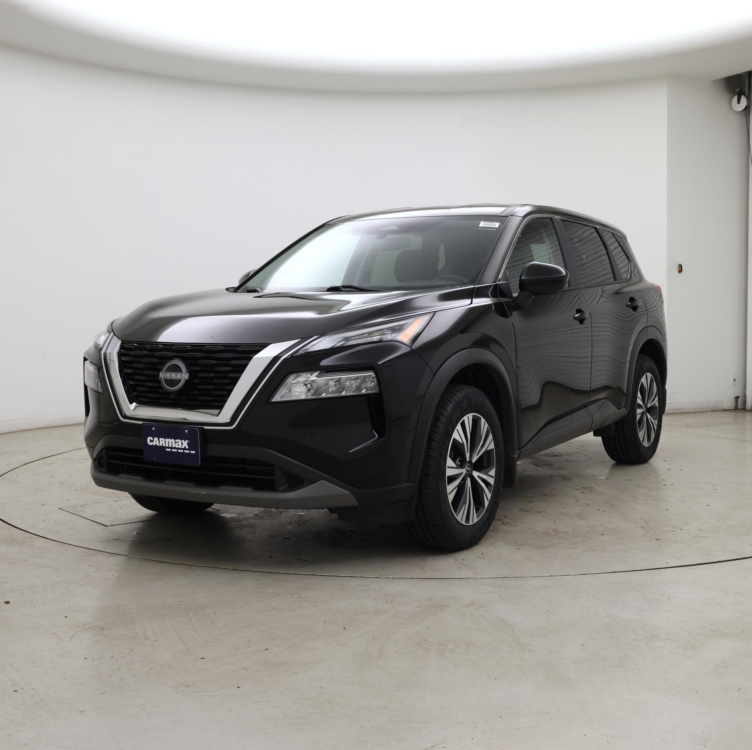 Thumbnail: 2023 Nissan Rogue - 4