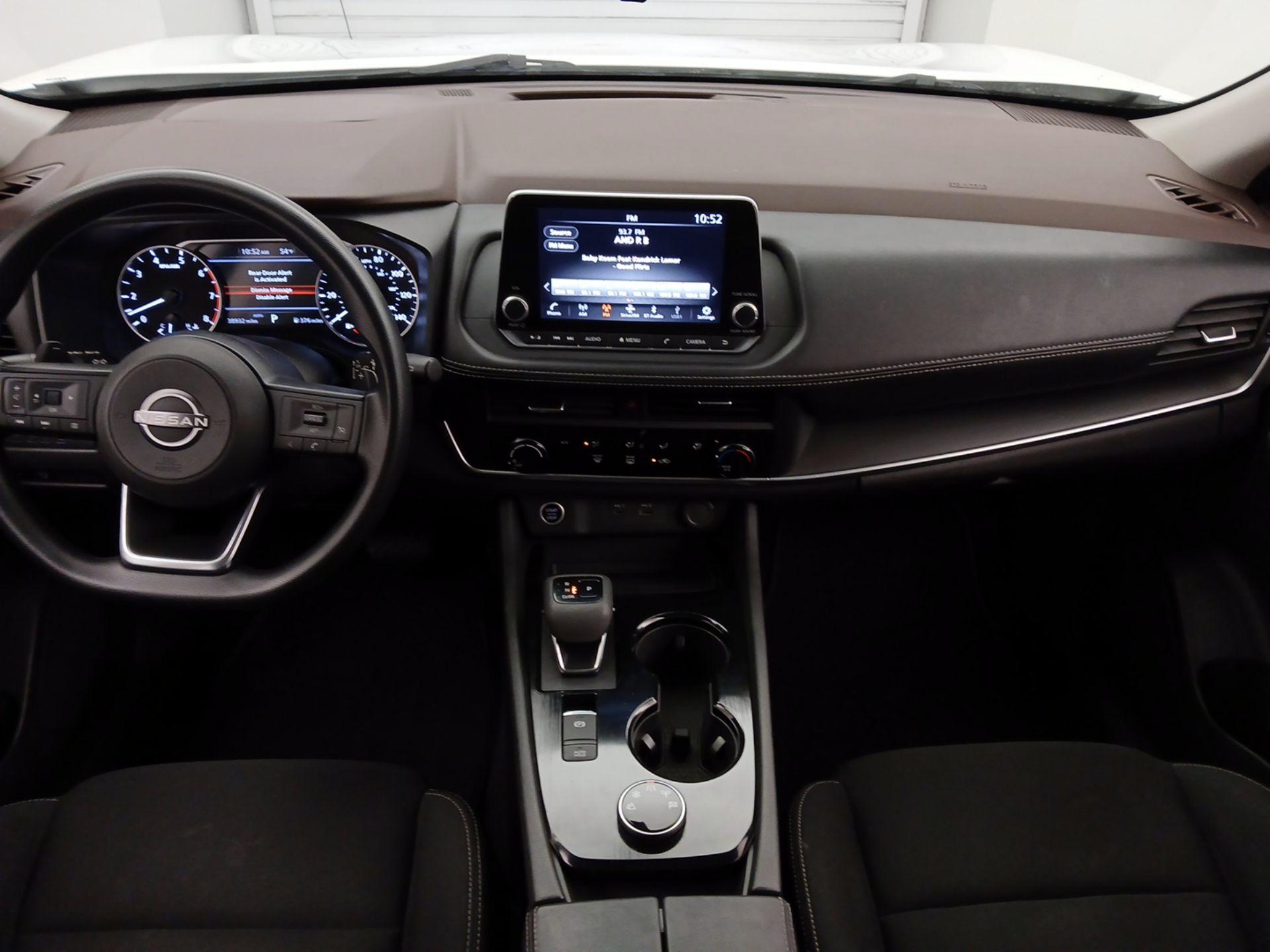Thumbnail: 2023 Nissan Rogue - 9