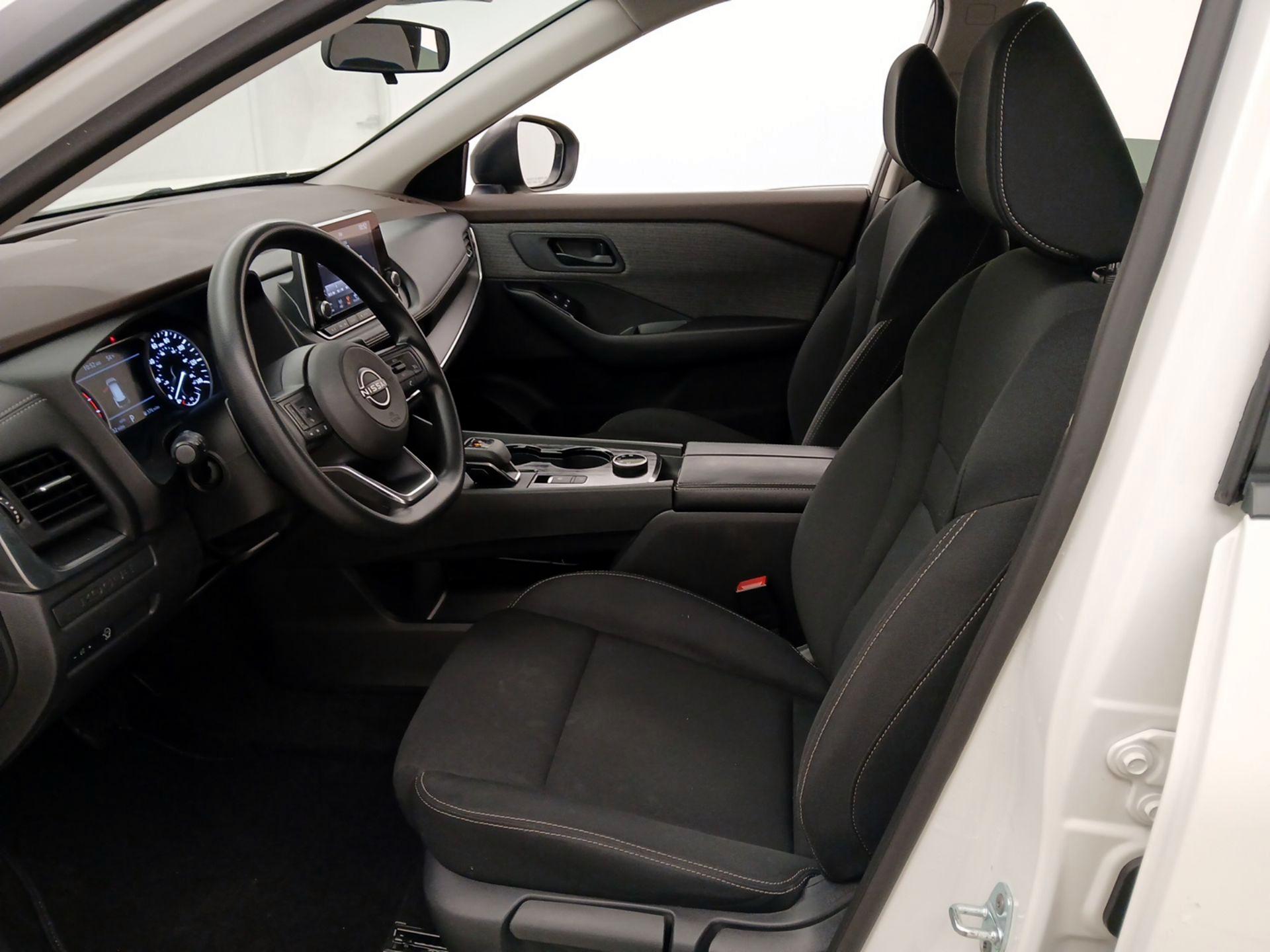 Thumbnail: 2023 Nissan Rogue - 11