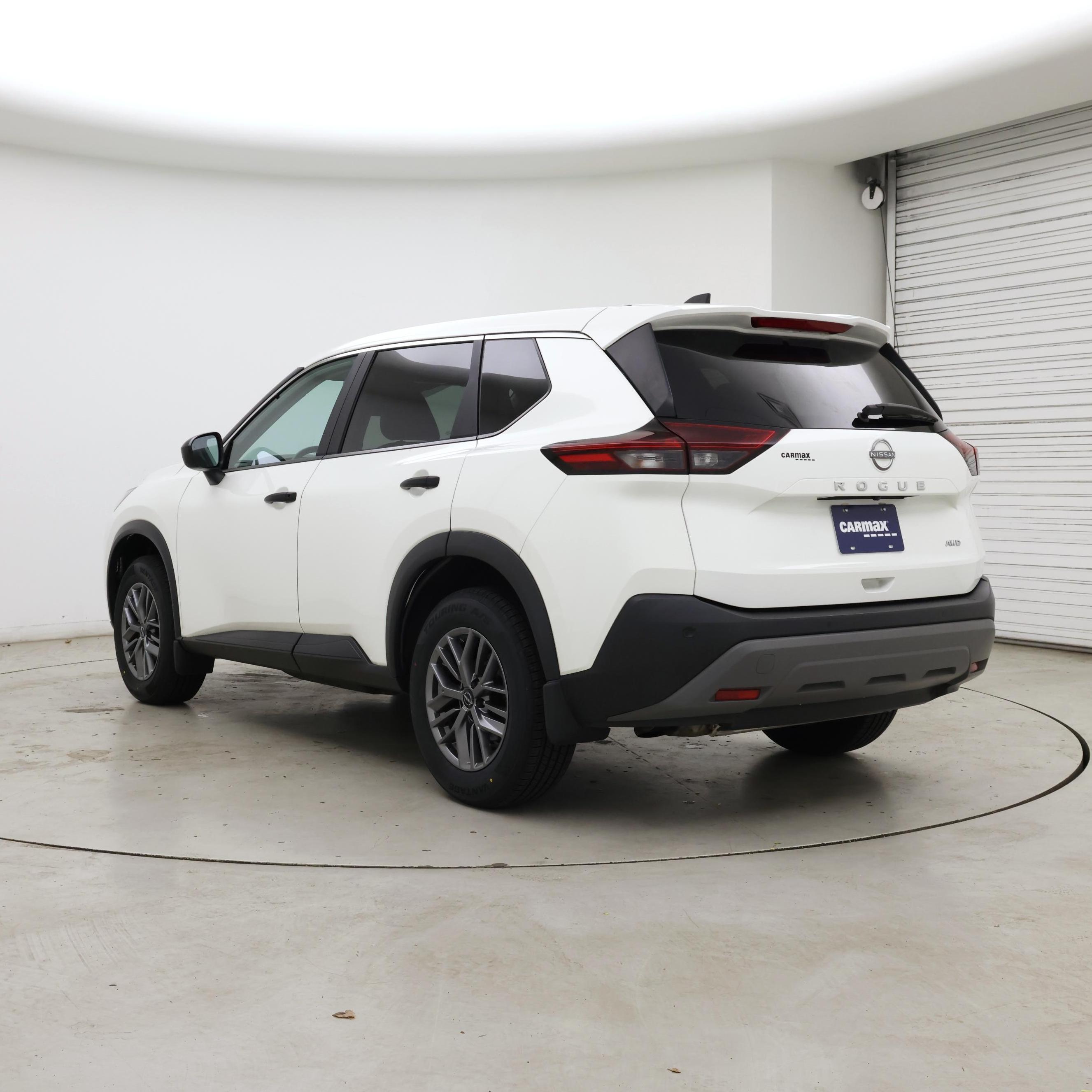 Thumbnail: 2023 Nissan Rogue - 2