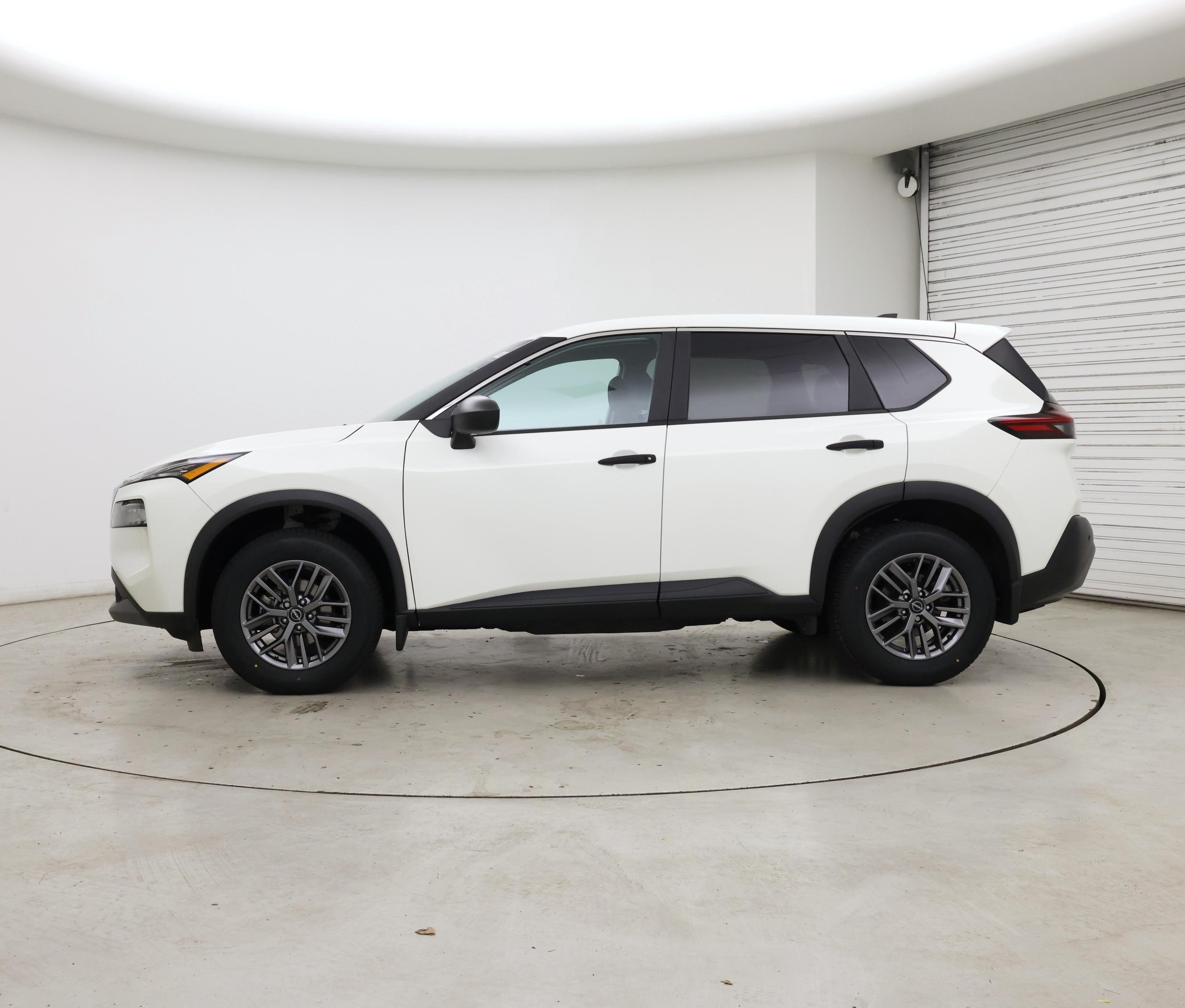 Thumbnail: 2023 Nissan Rogue - 3