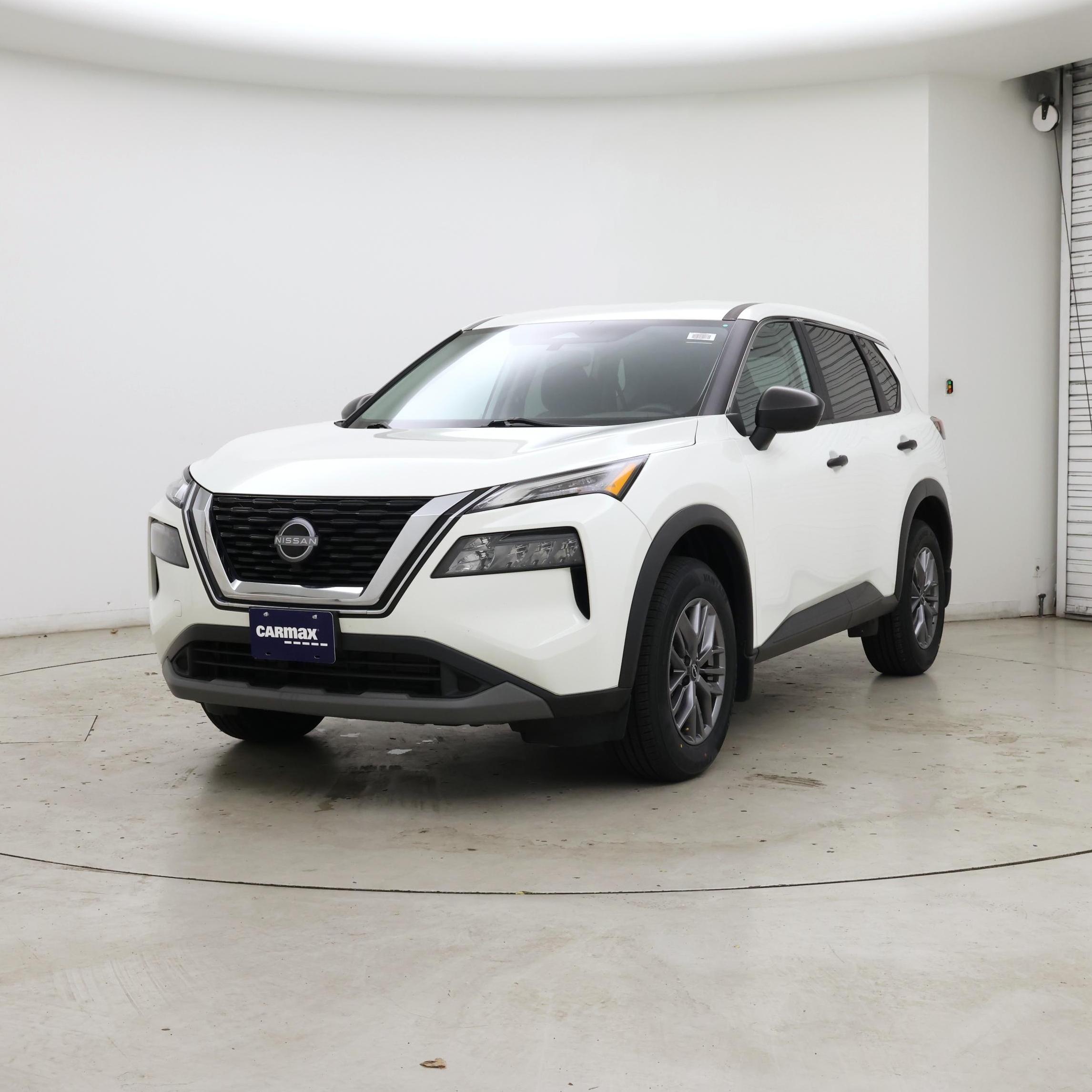 Thumbnail: 2023 Nissan Rogue - 4