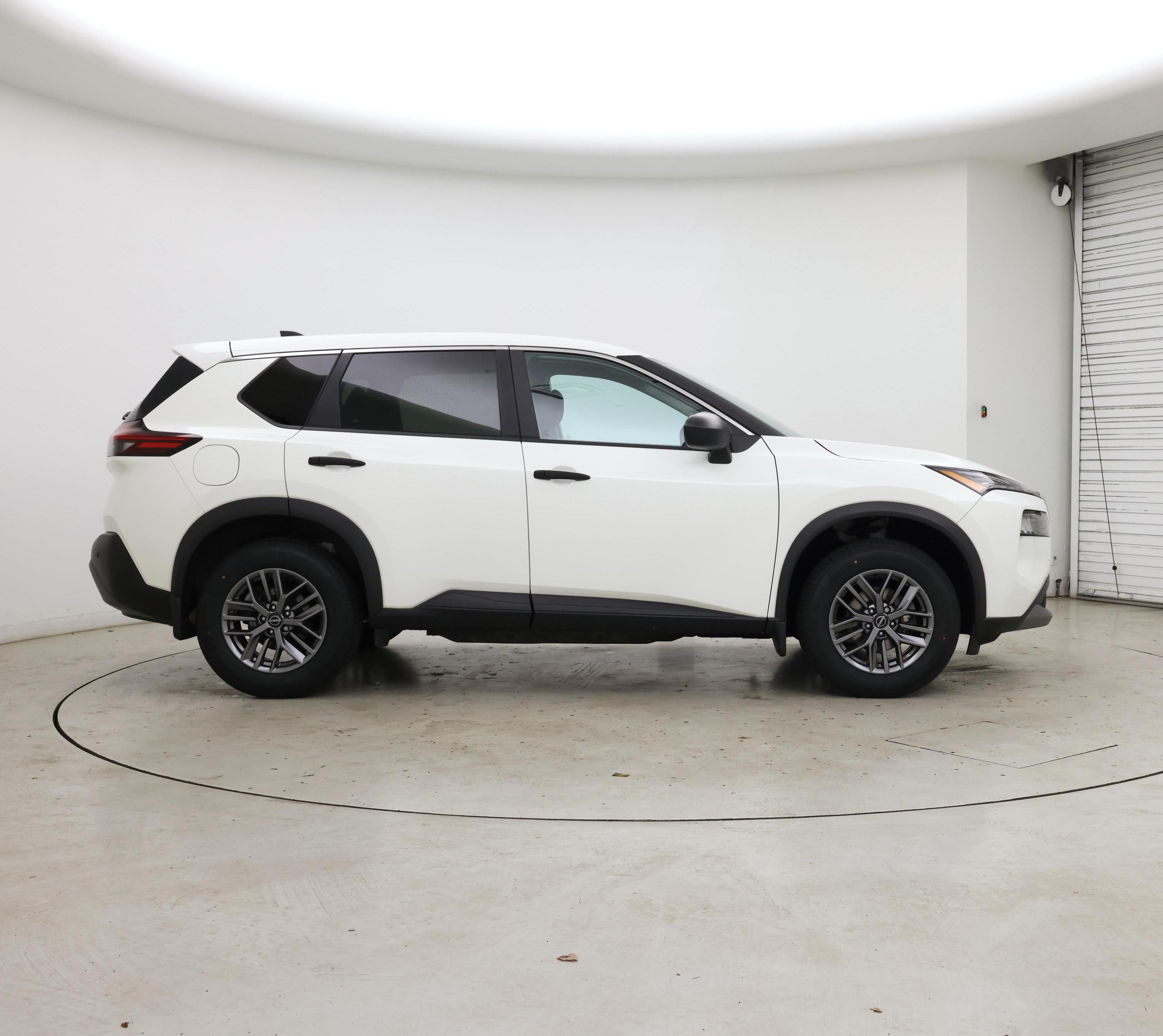 Thumbnail: 2023 Nissan Rogue - 7