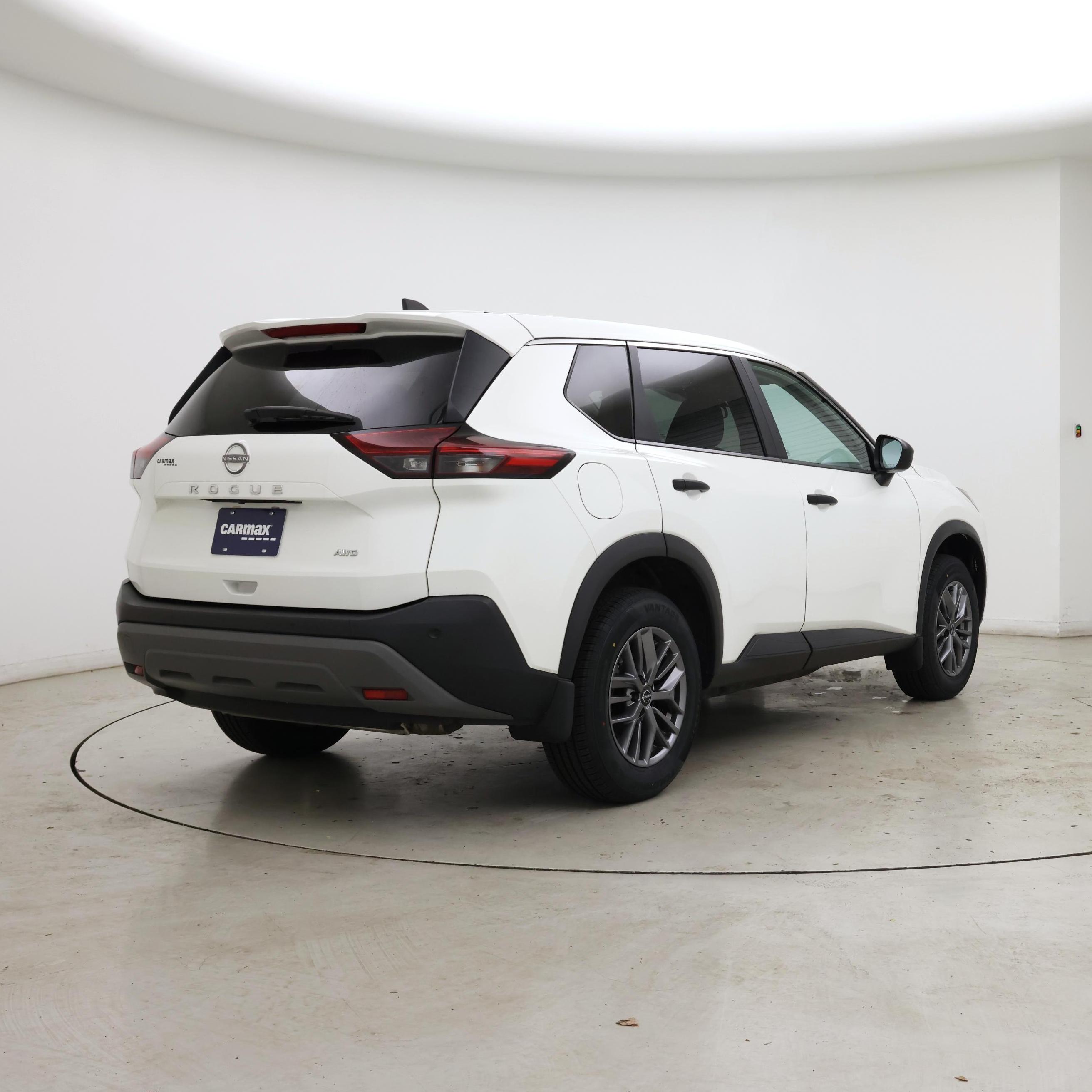 Thumbnail: 2023 Nissan Rogue - 8