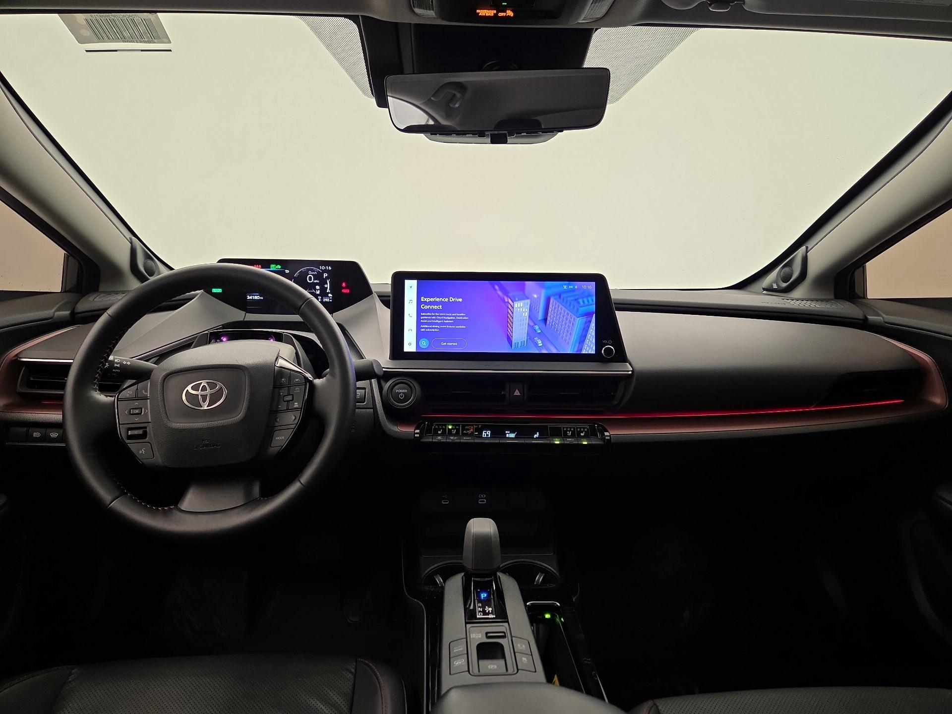 Thumbnail: 2023 Toyota Prius Prime - 9