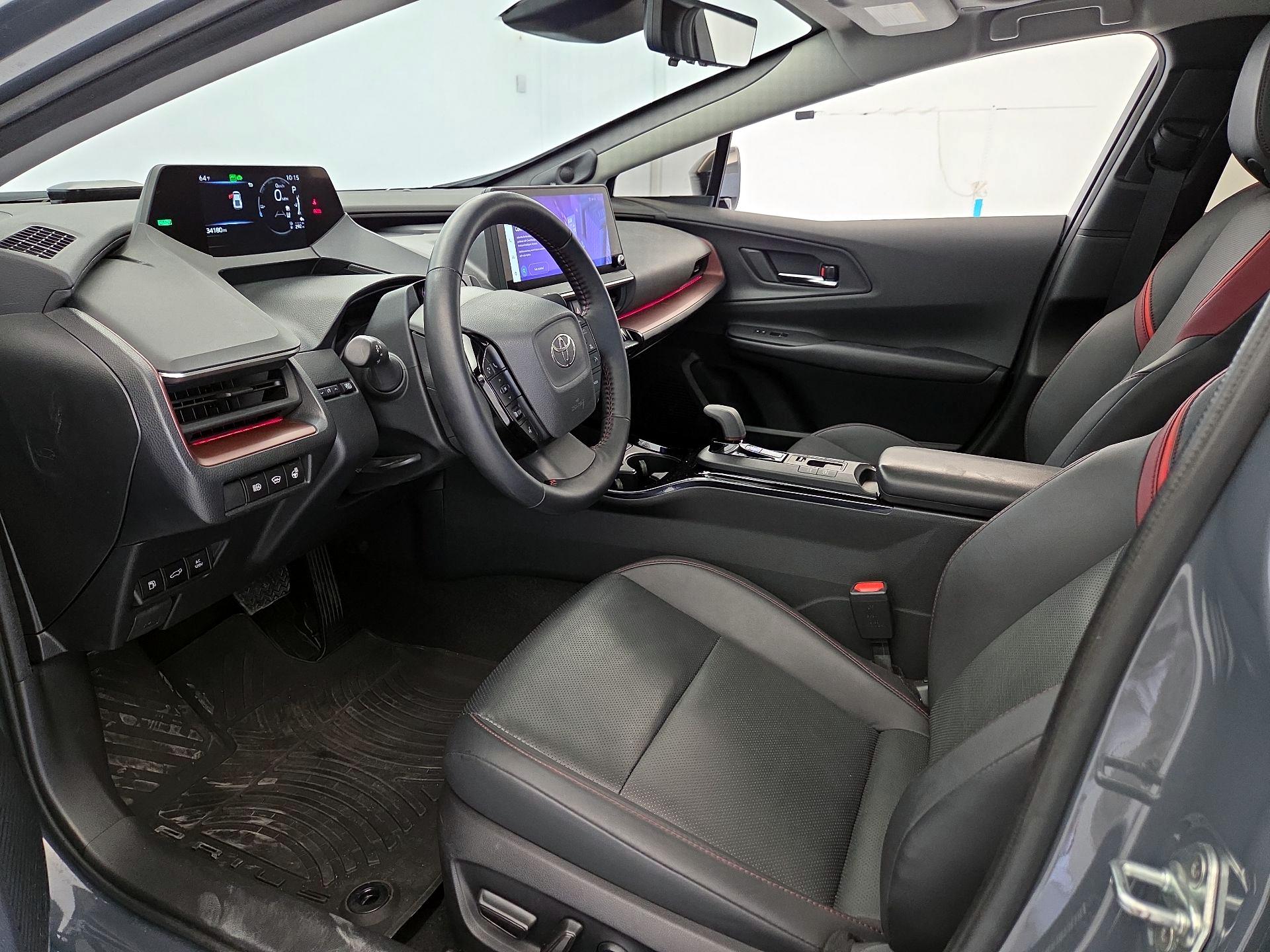 Thumbnail: 2023 Toyota Prius Prime - 11