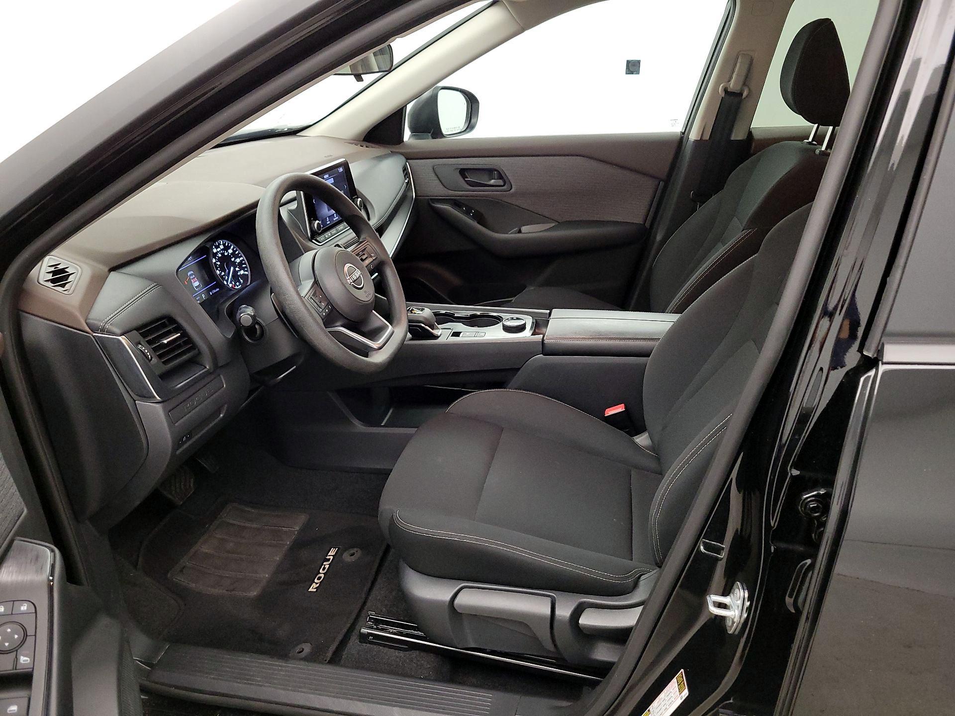 Thumbnail: 2023 Nissan Rogue - 11