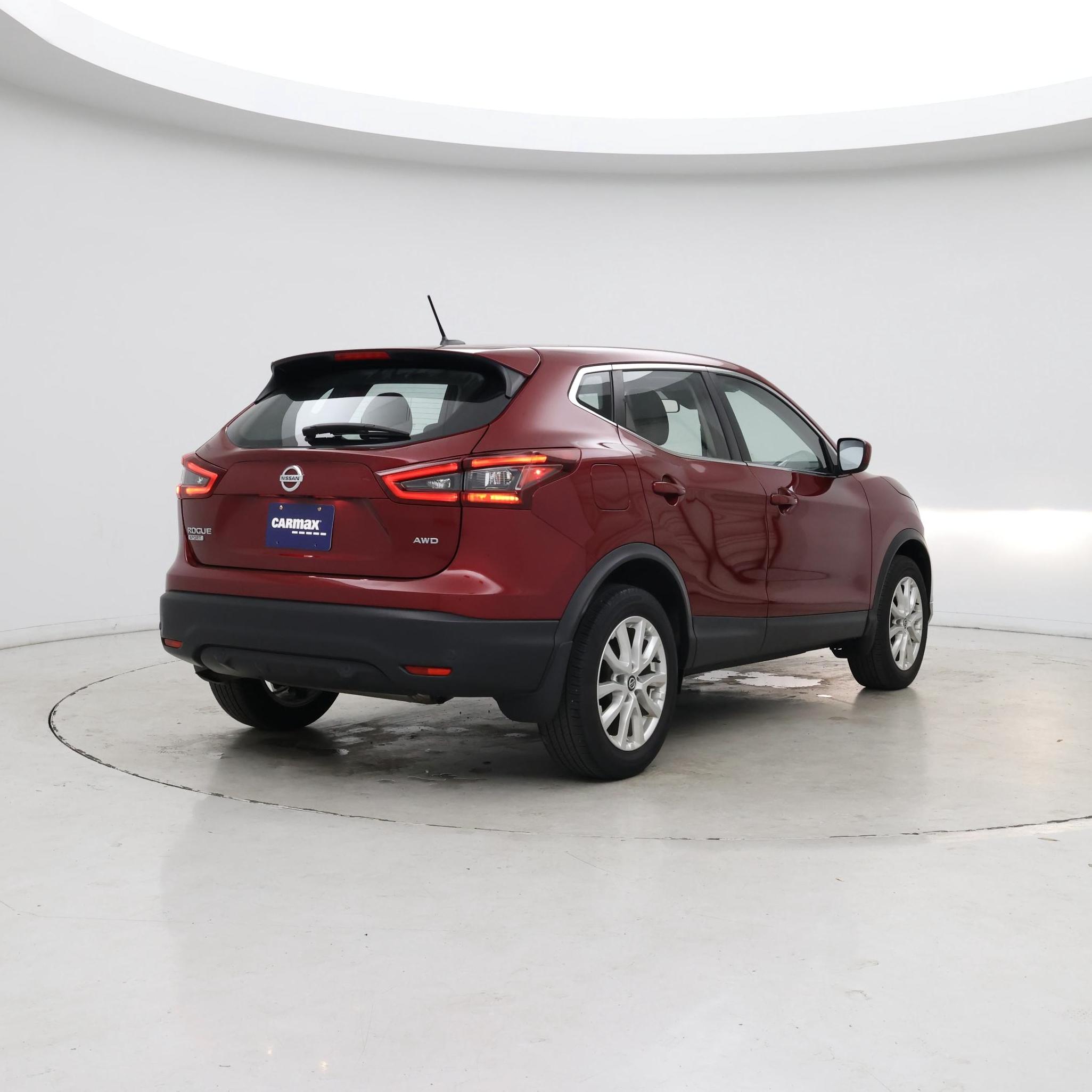 Thumbnail: 2022 Nissan Rogue Sport - 8