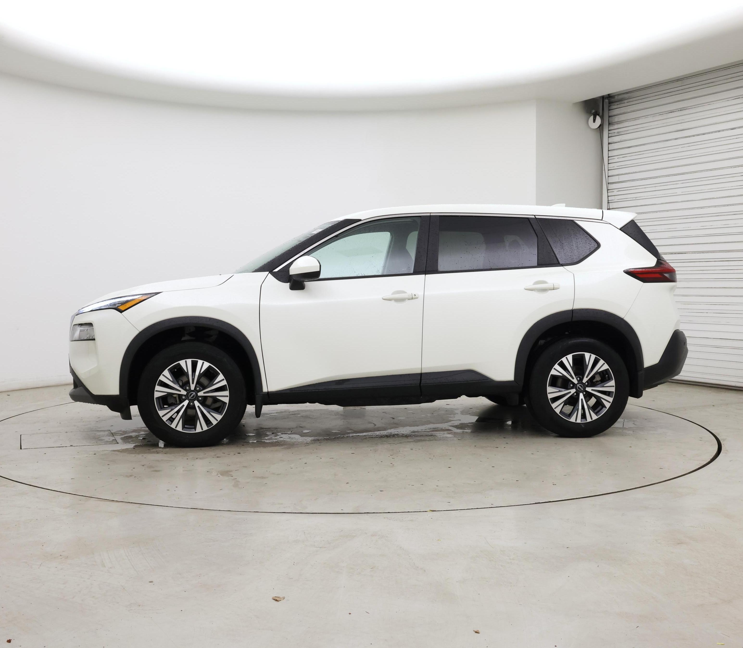 Thumbnail: 2023 Nissan Rogue - 3