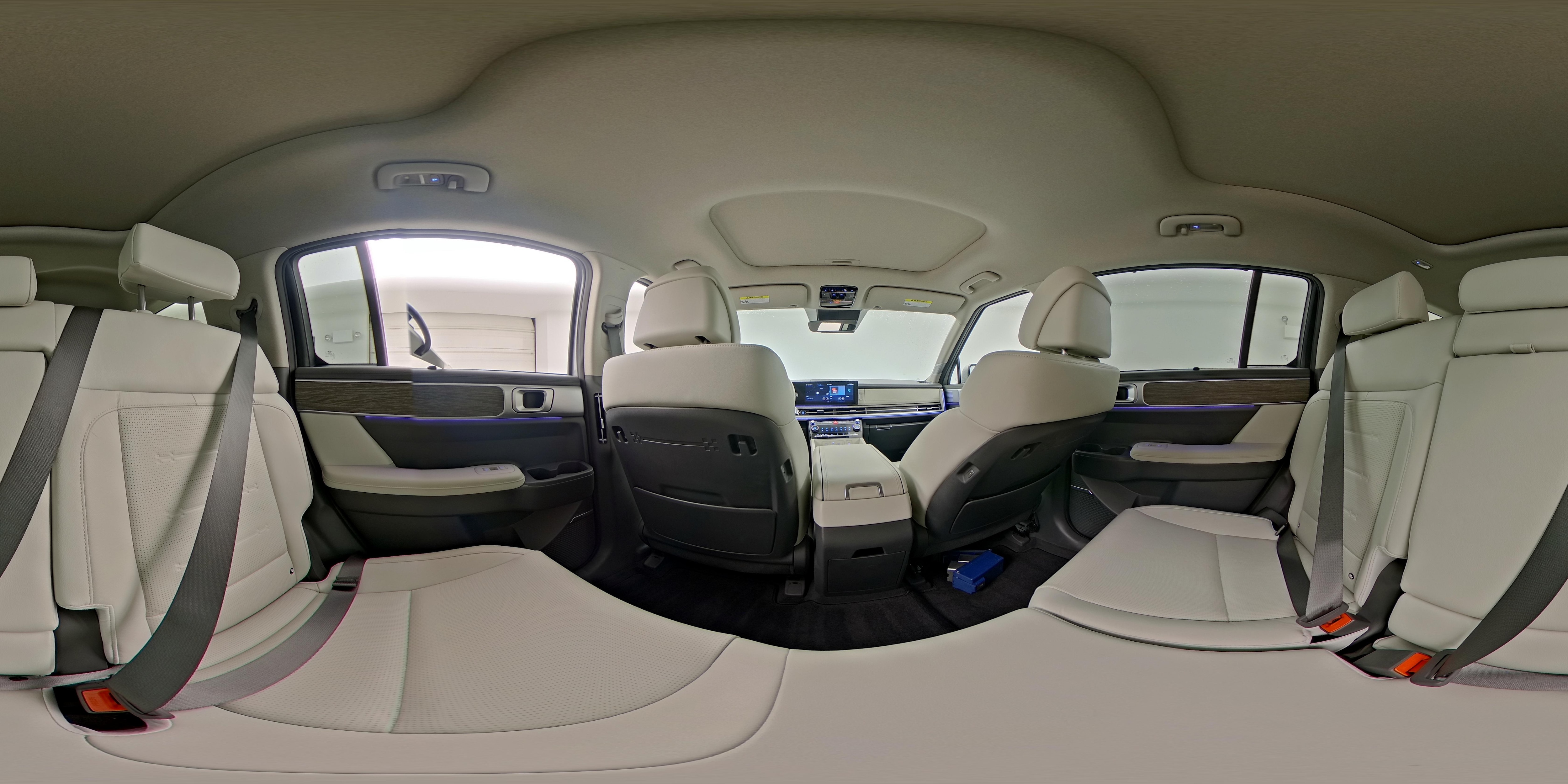 2024 Hyundai Santa Fe Limited - Photo 29