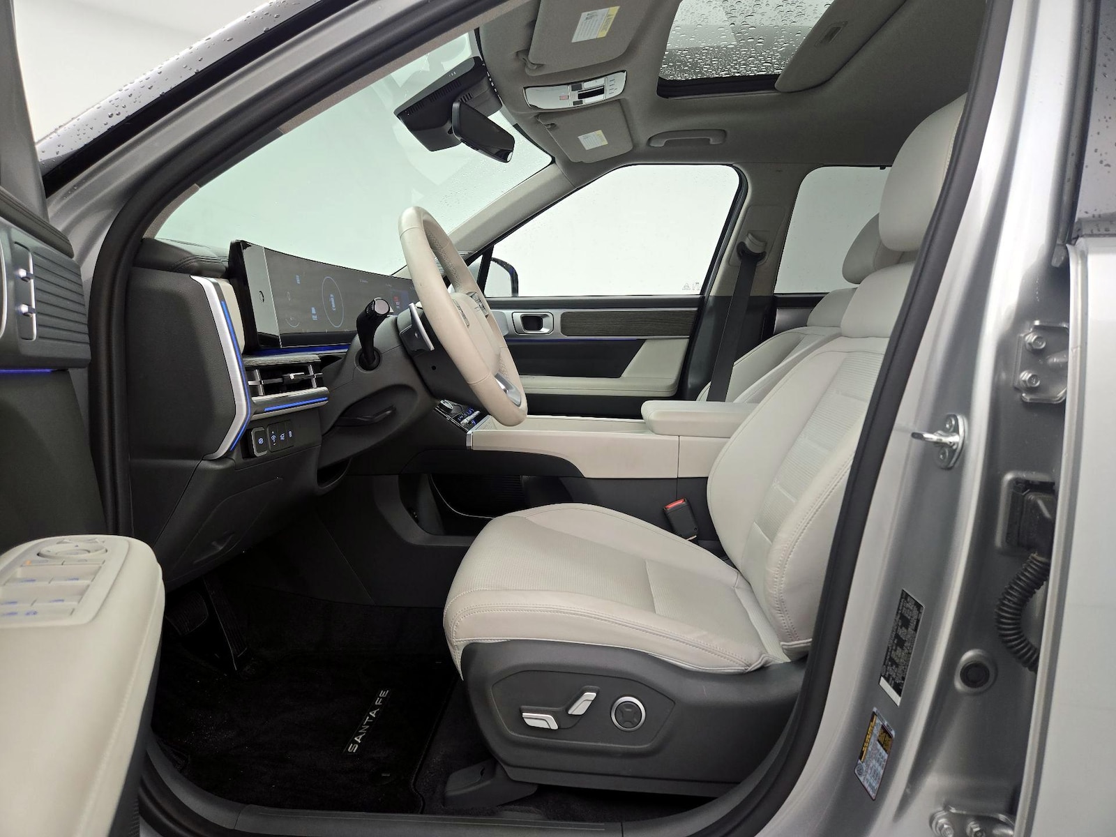 2024 Hyundai Santa Fe Limited - Photo 12