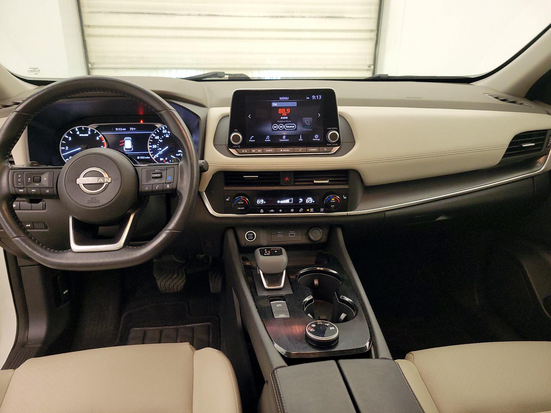 Thumbnail: 2023 Nissan Rogue - 9