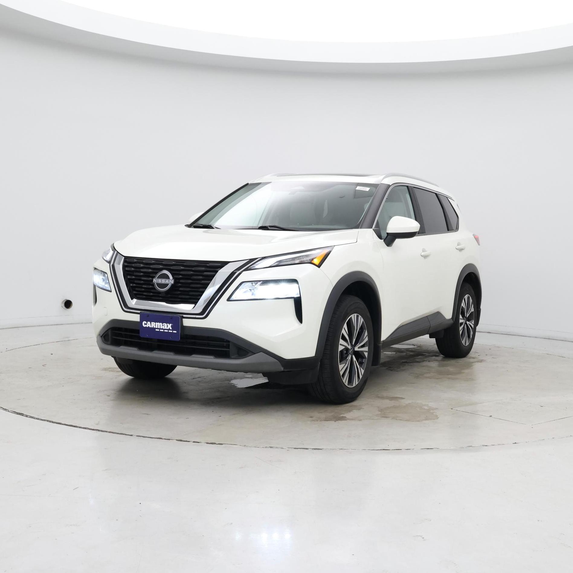 Thumbnail: 2023 Nissan Rogue - 4