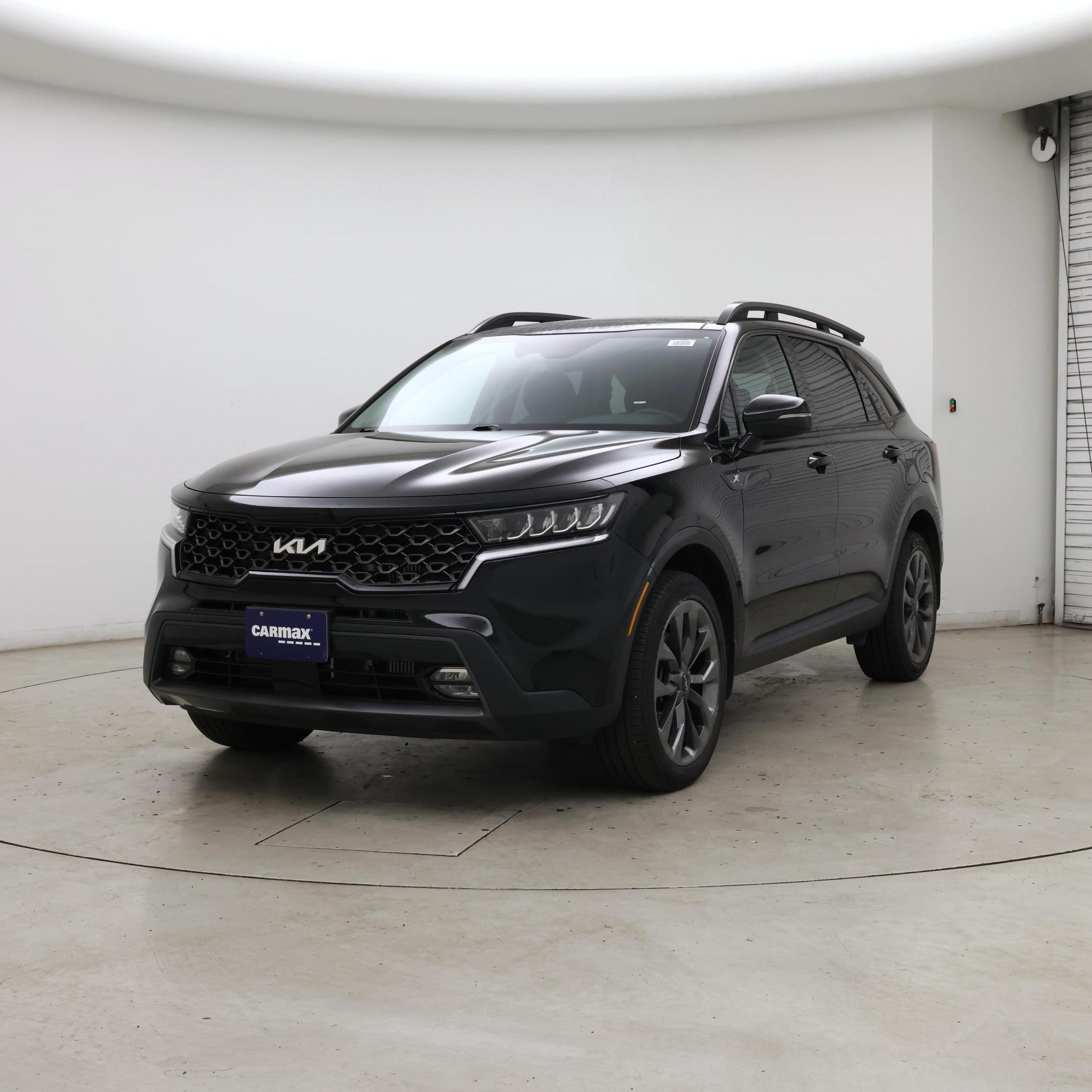 Thumbnail: 2023 Kia Sorento - 4