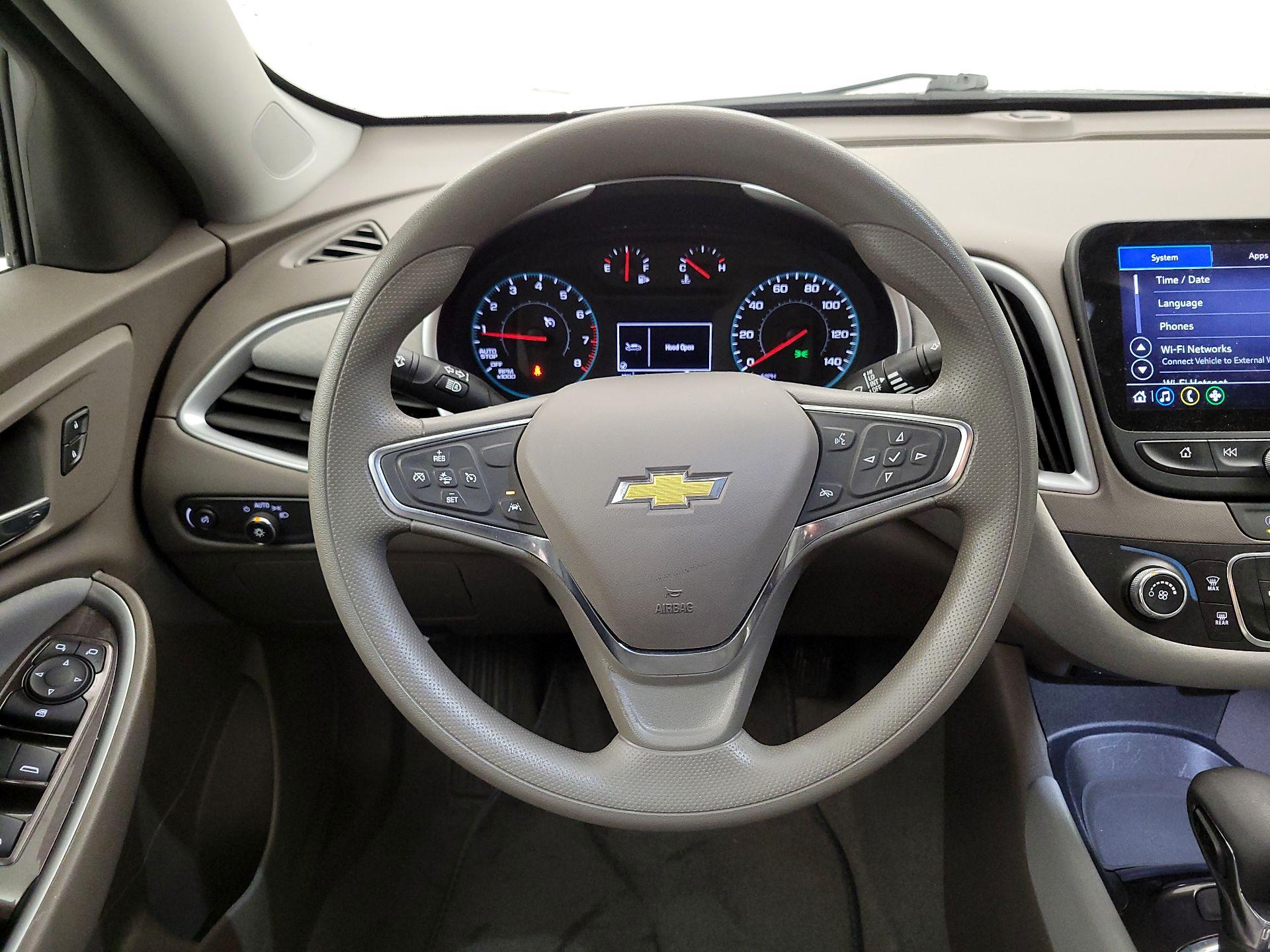 Thumbnail: 2023 Chevrolet Malibu - 10