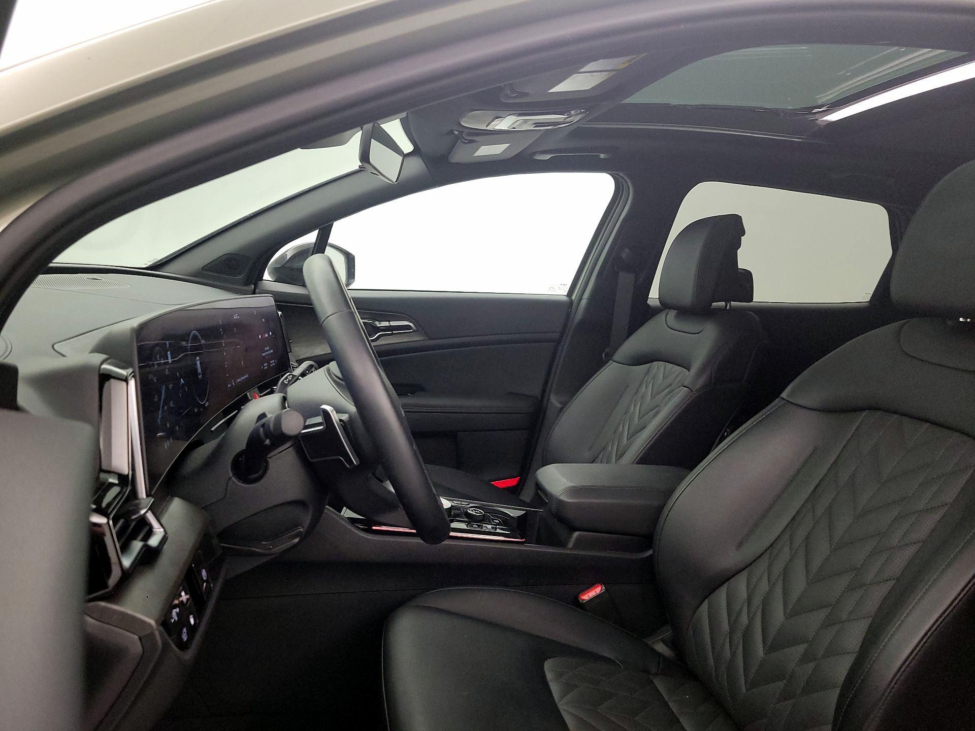 Thumbnail: 2025 Kia Sportage - 11