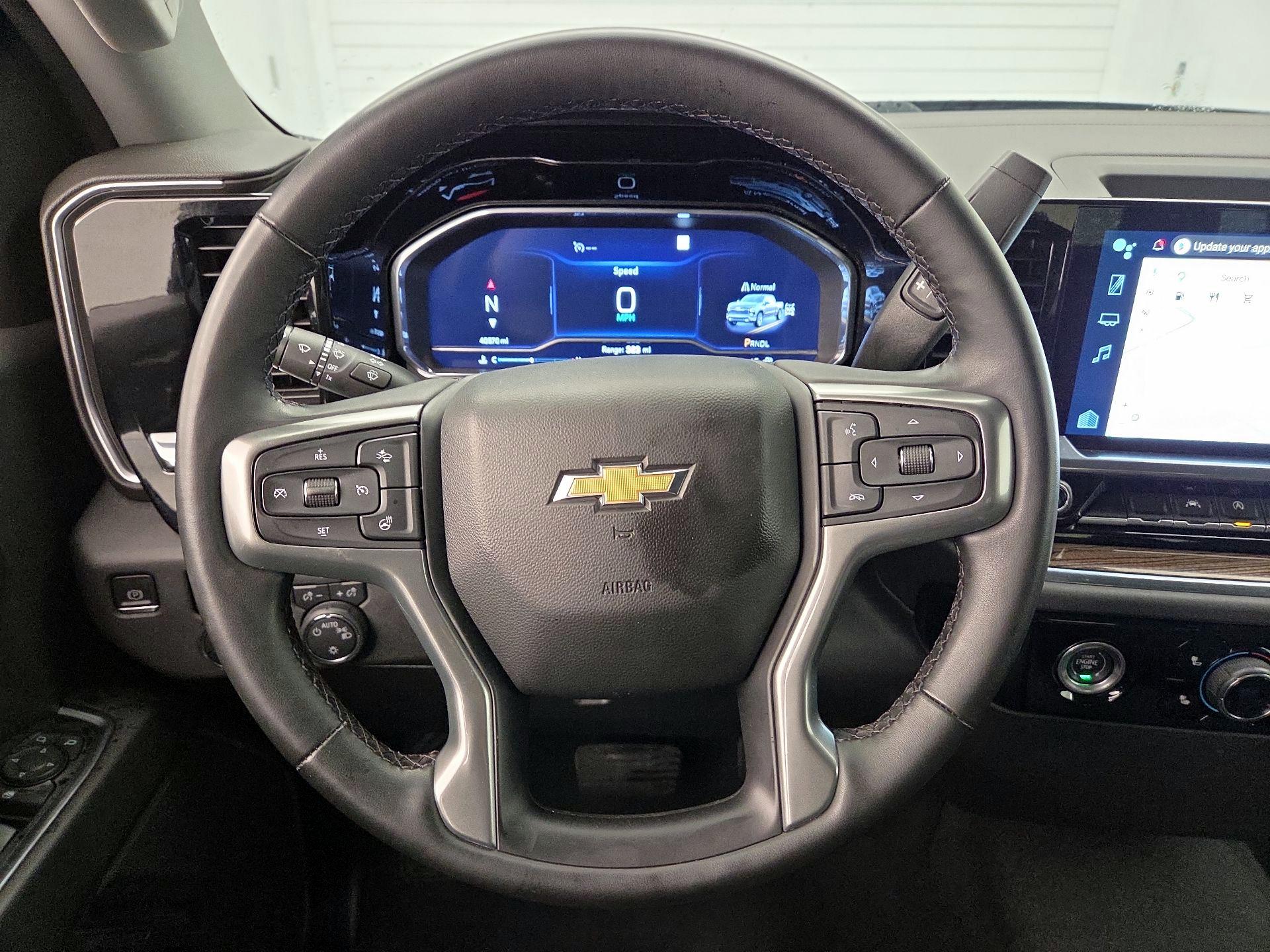 Thumbnail: 2023 Chevrolet Silverado 1500 - 10