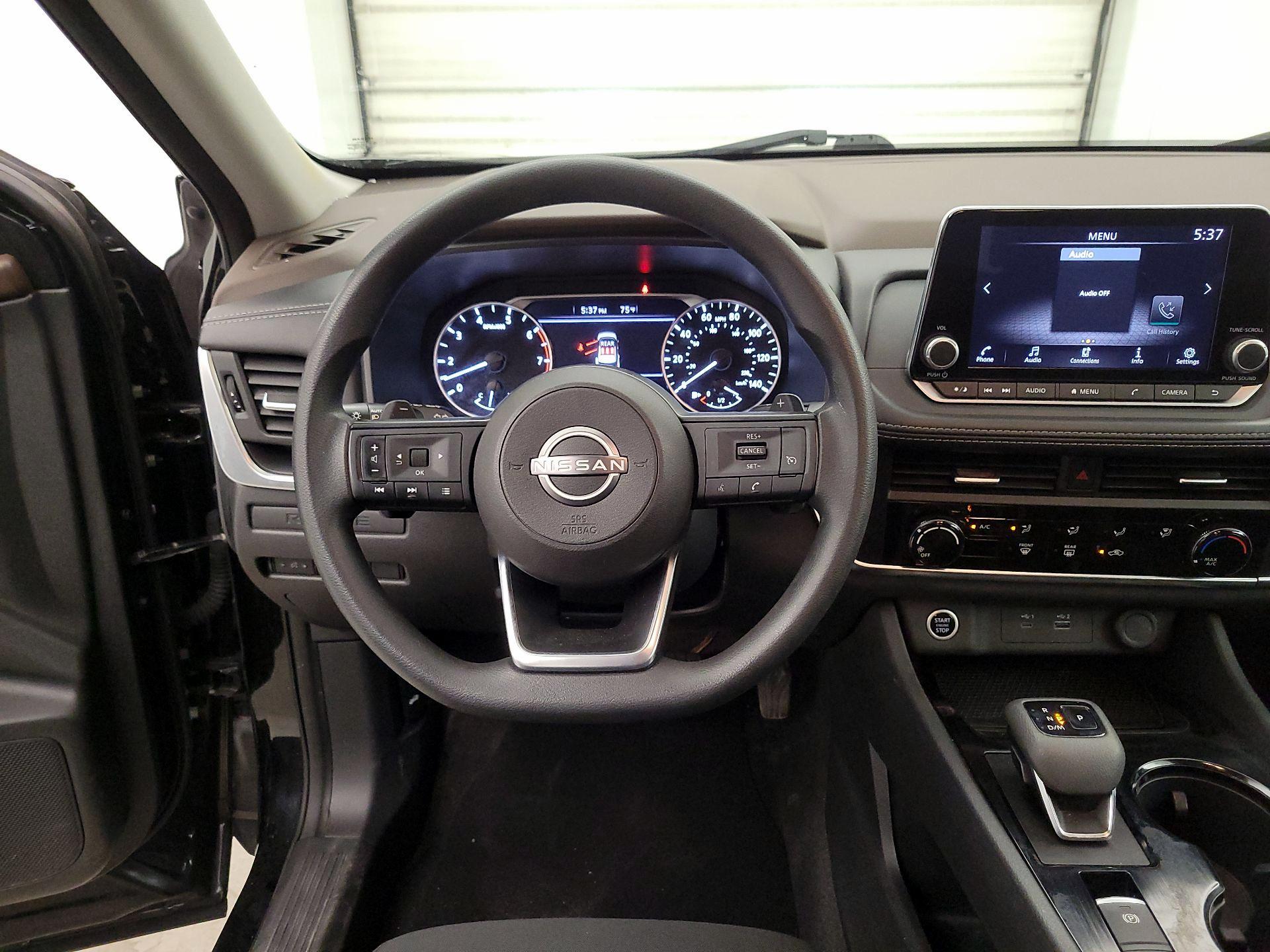 Thumbnail: 2023 Nissan Rogue - 10