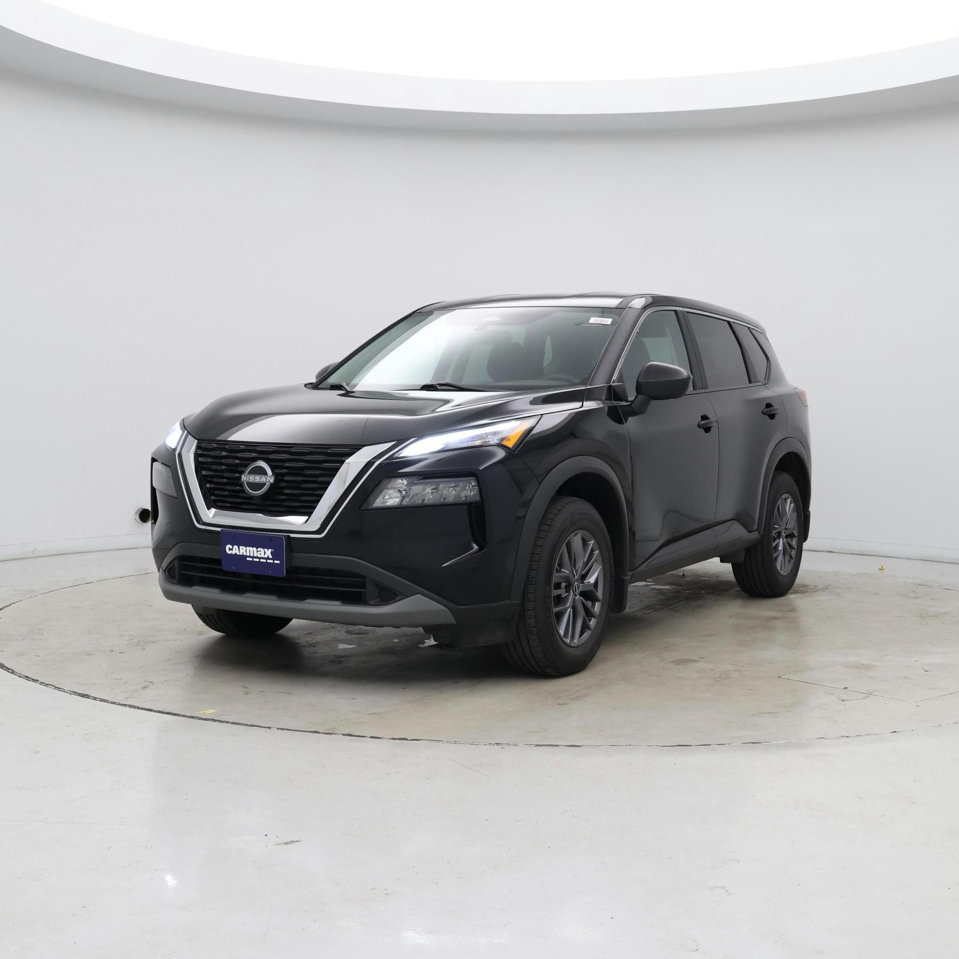 Thumbnail: 2023 Nissan Rogue - 4