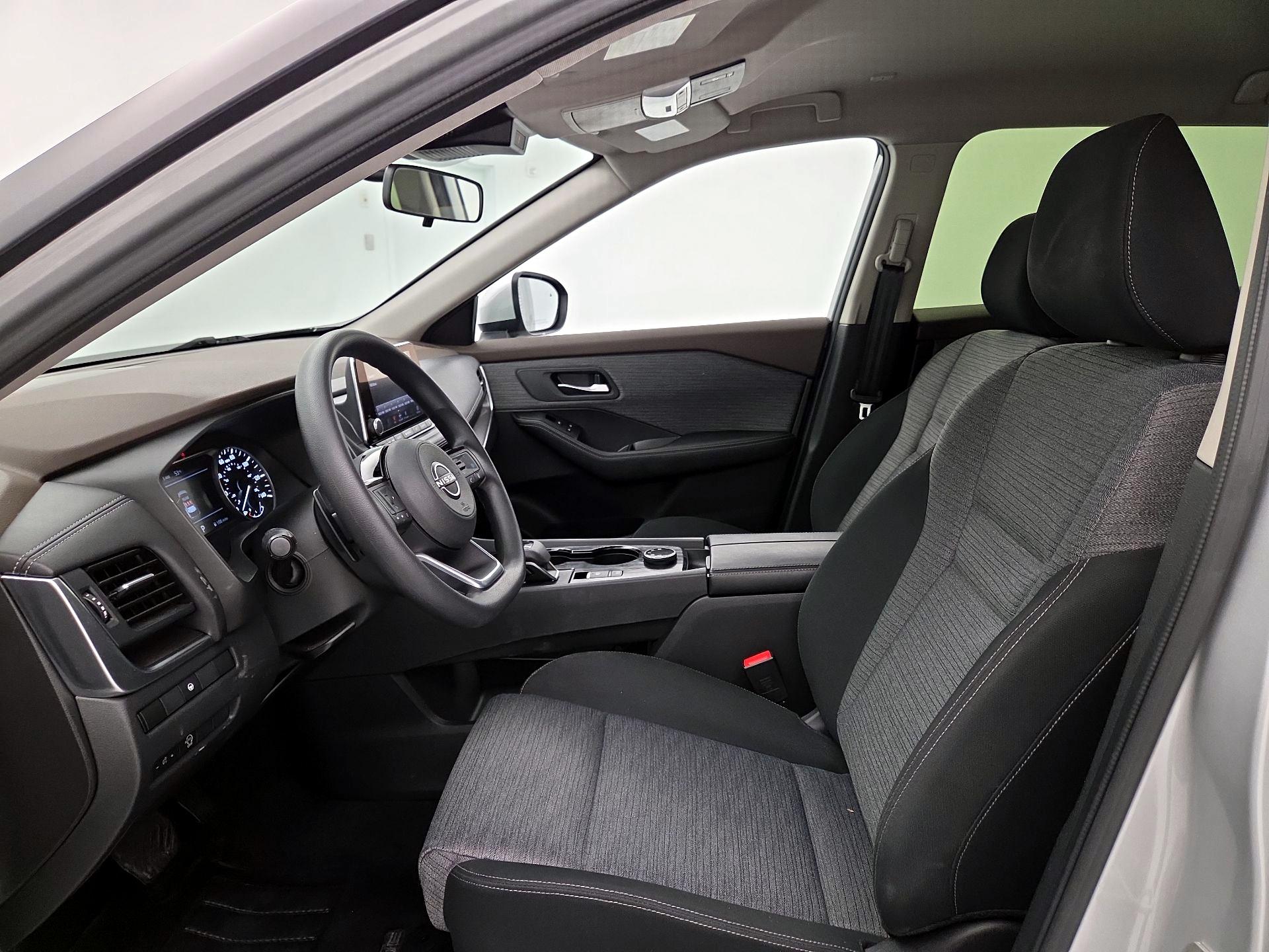 Thumbnail: 2023 Nissan Rogue - 11