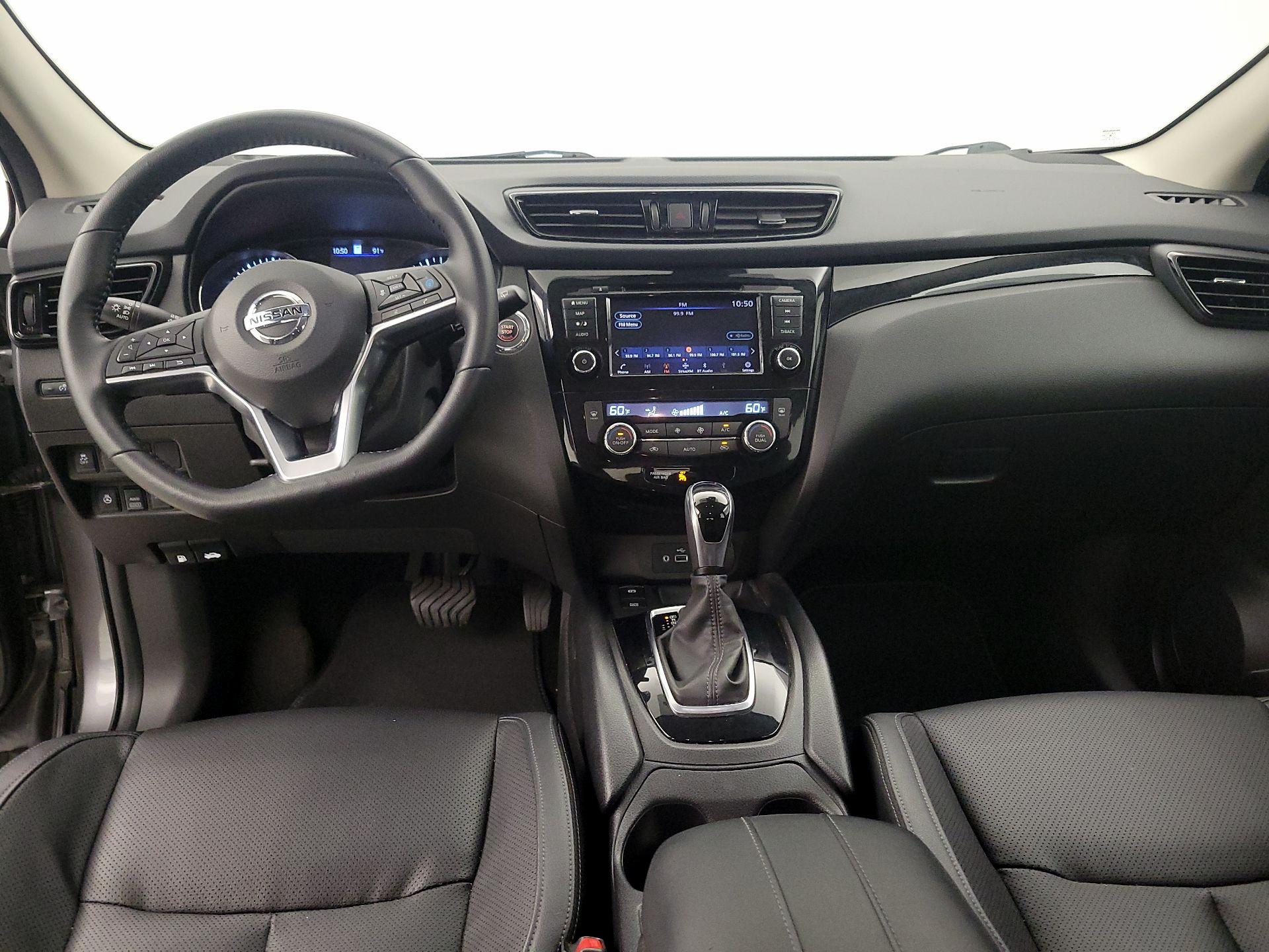 Thumbnail: 2022 Nissan Rogue Sport - 9