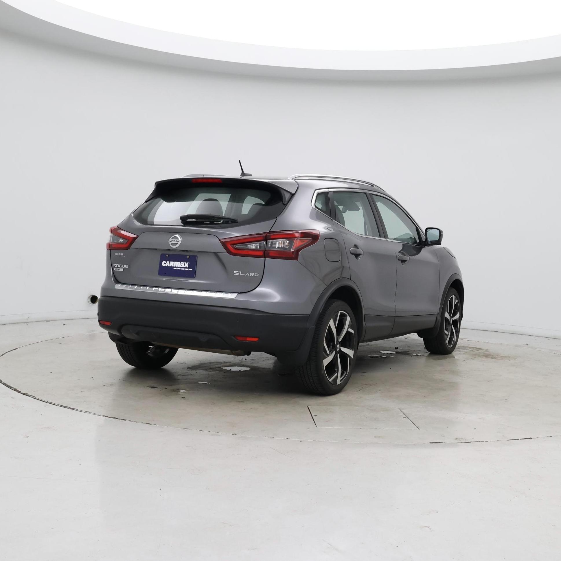 Thumbnail: 2022 Nissan Rogue Sport - 8