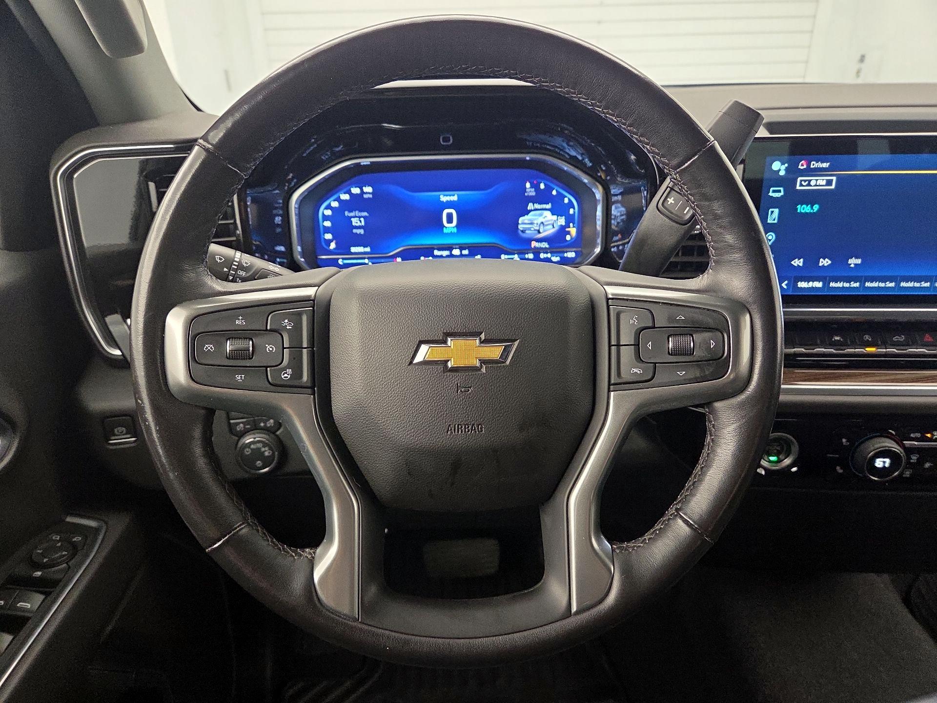 Thumbnail: 2022 Chevrolet Silverado 1500 - 10