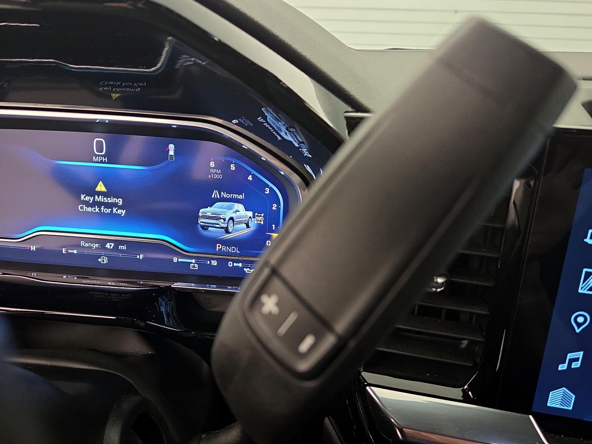 Thumbnail: 2022 Chevrolet Silverado 1500 - 18