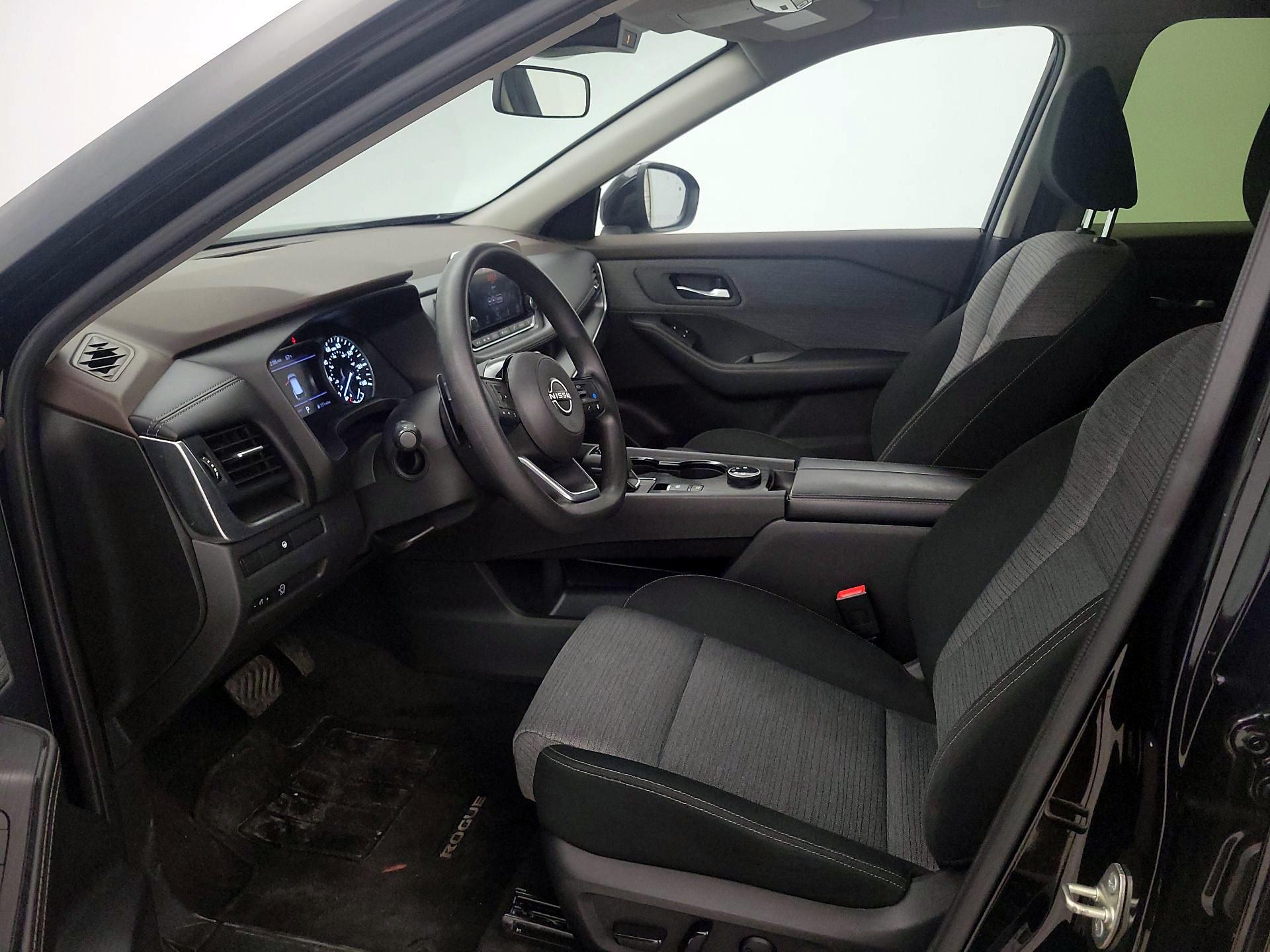 Thumbnail: 2023 Nissan Rogue - 11