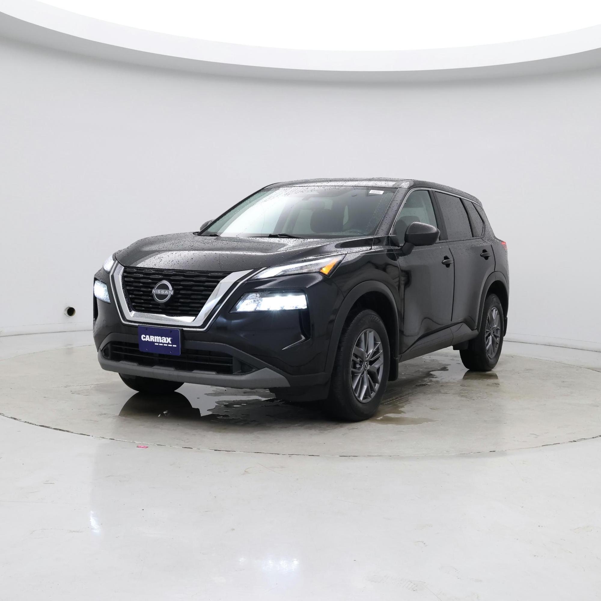 Thumbnail: 2023 Nissan Rogue - 4