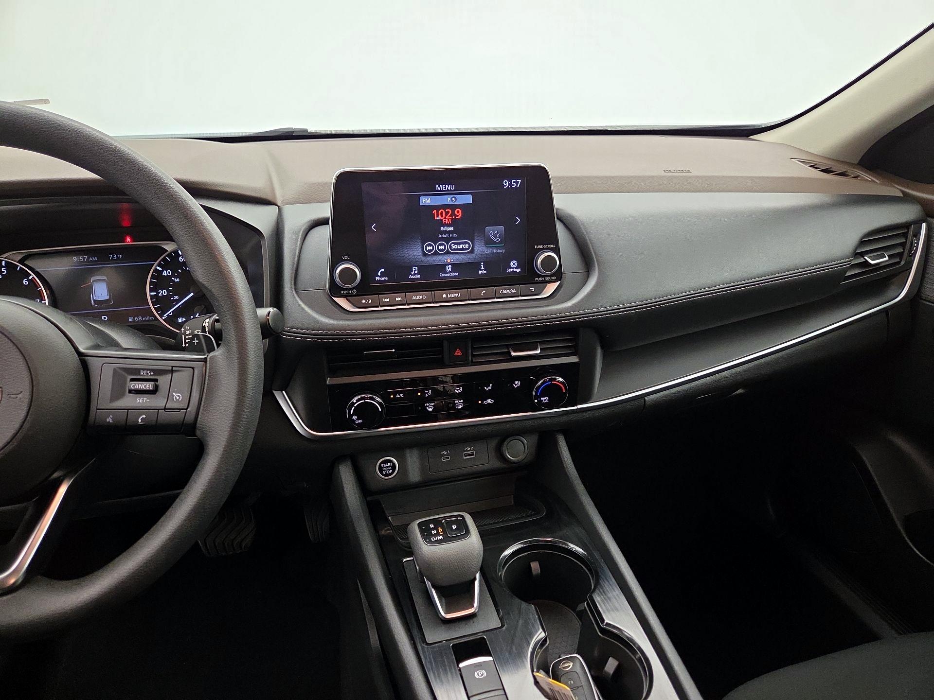 Thumbnail: 2023 Nissan Rogue - 9