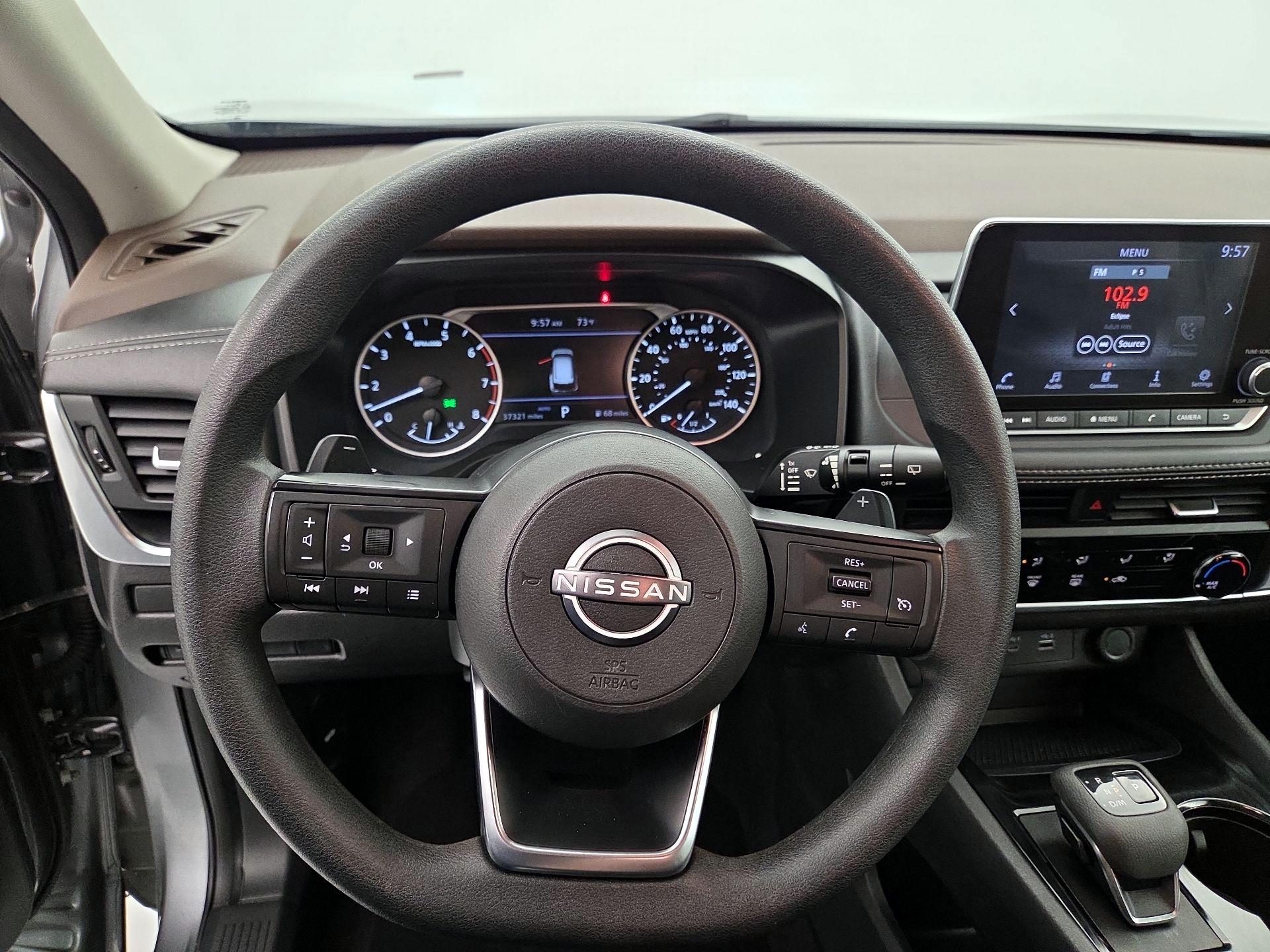 Thumbnail: 2023 Nissan Rogue - 10