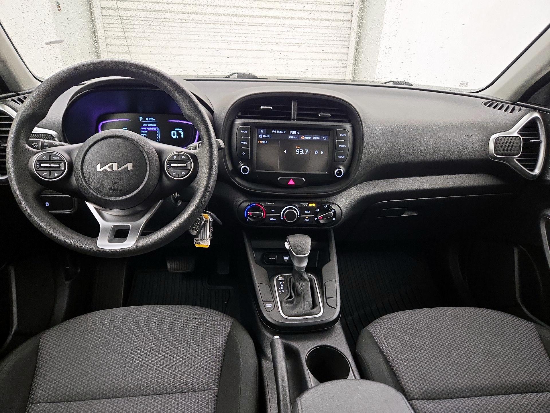 Thumbnail: 2023 Kia Soul - 9