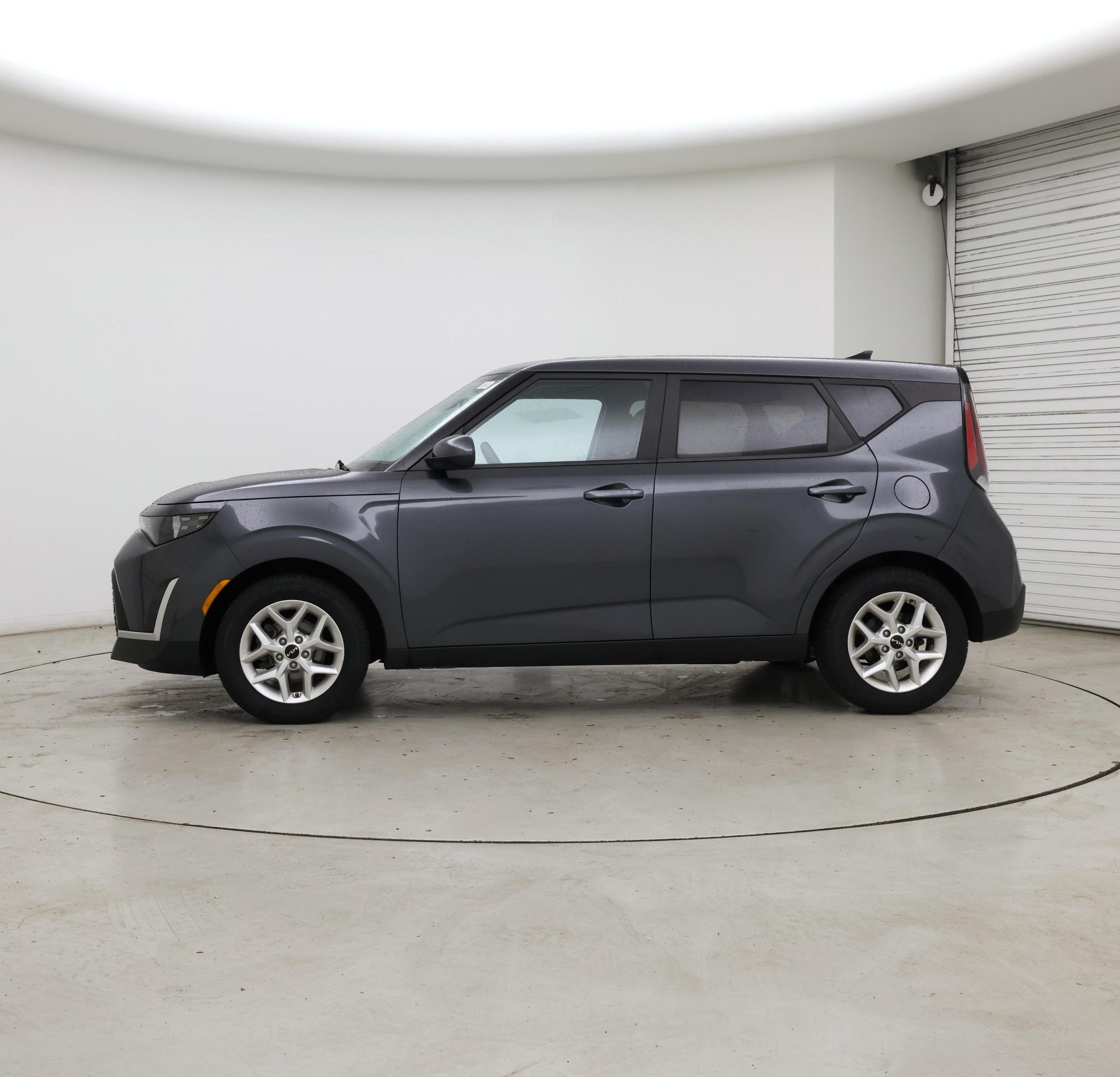 Thumbnail: 2023 Kia Soul - 3