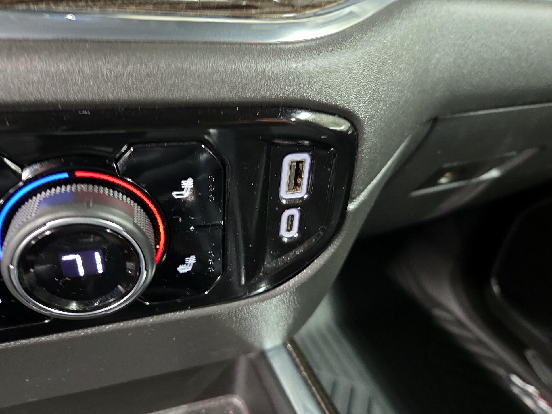Thumbnail: 2023 Chevrolet Silverado 1500 - 18