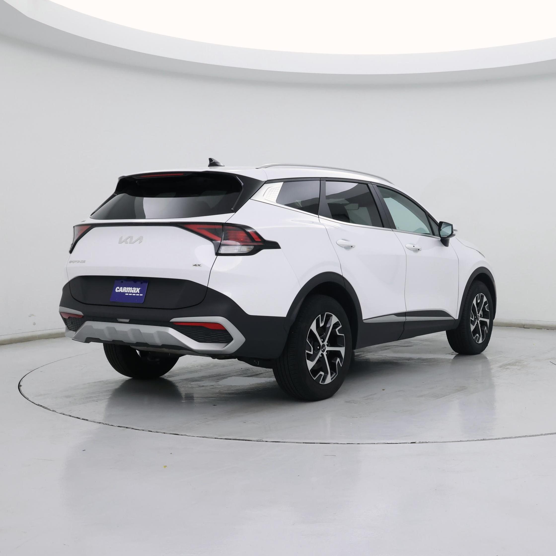 Thumbnail: 2023 Kia Sportage - 8