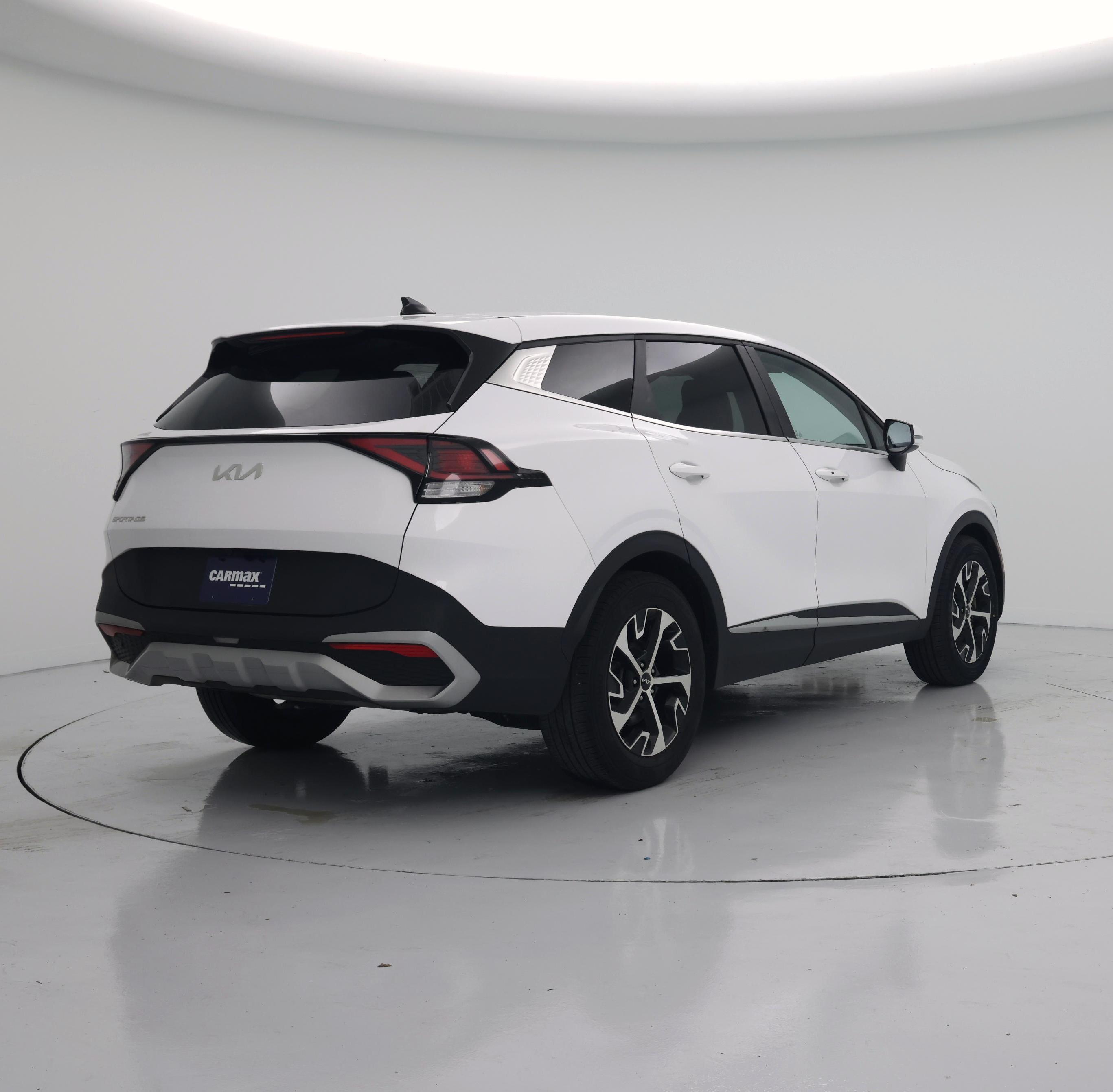 Thumbnail: 2023 Kia Sportage - 8