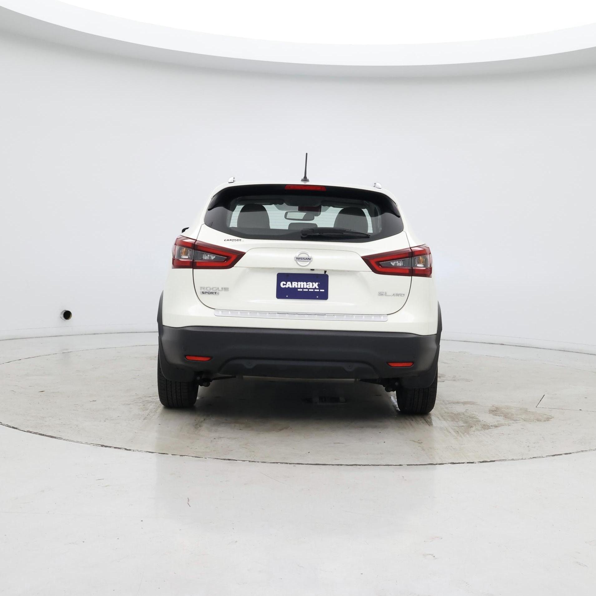 Thumbnail: 2022 Nissan Rogue Sport - 6