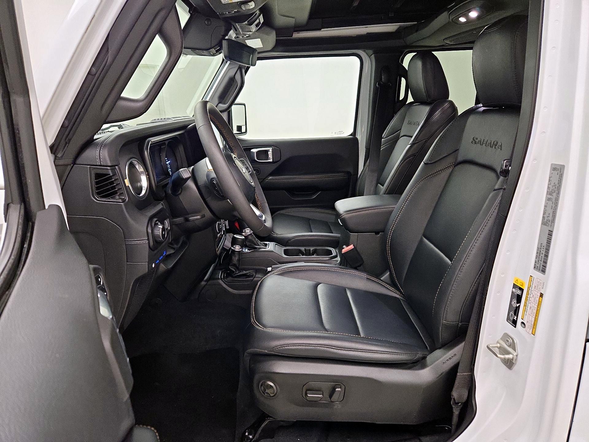 Thumbnail: 2024 Jeep Wrangler - 11